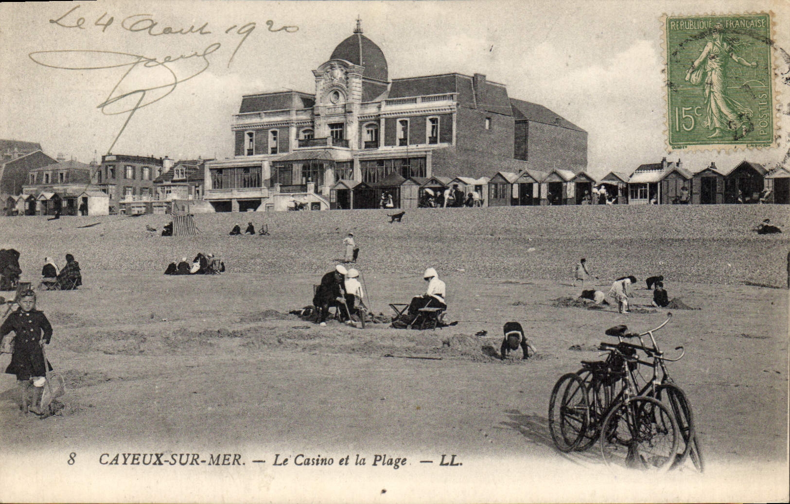 CPA Cayeux Sur Mer Le Casino Et La Plage