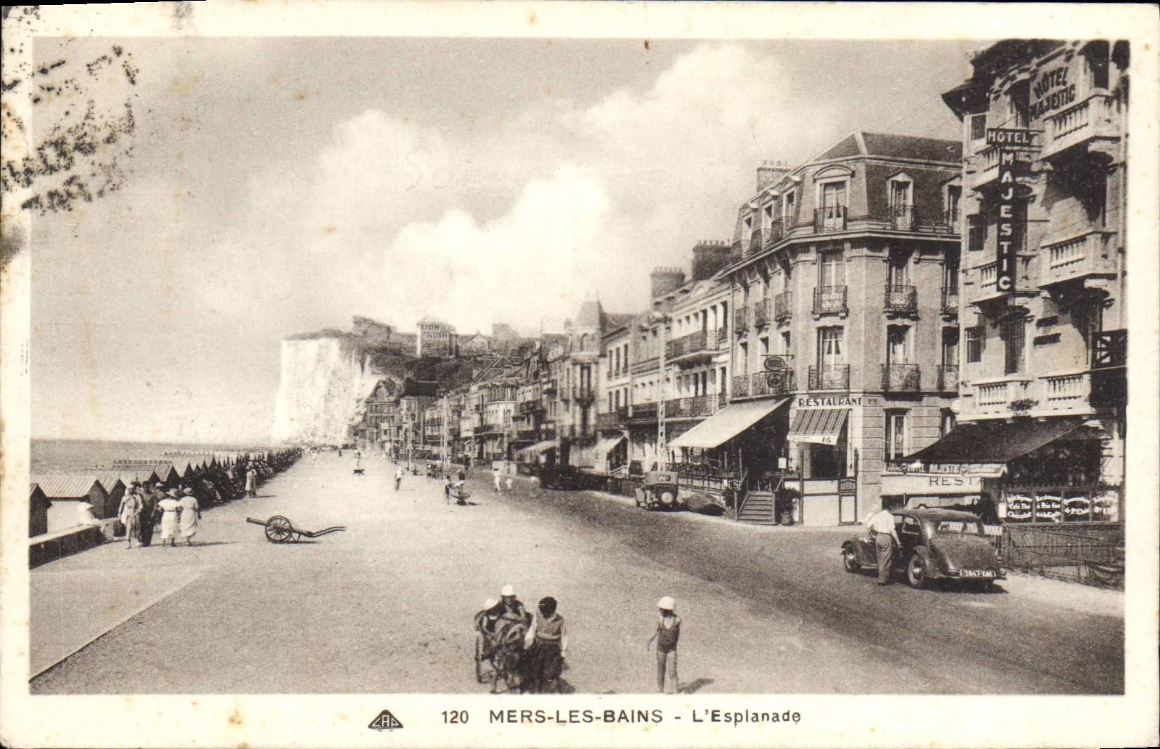 CPA Mers Les Bains L'Esplanade