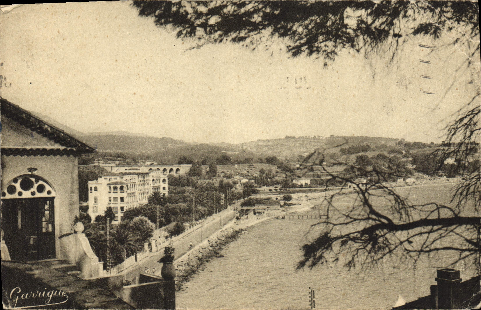 CPA Bandol Le Grand Hotel Et Sa Plage