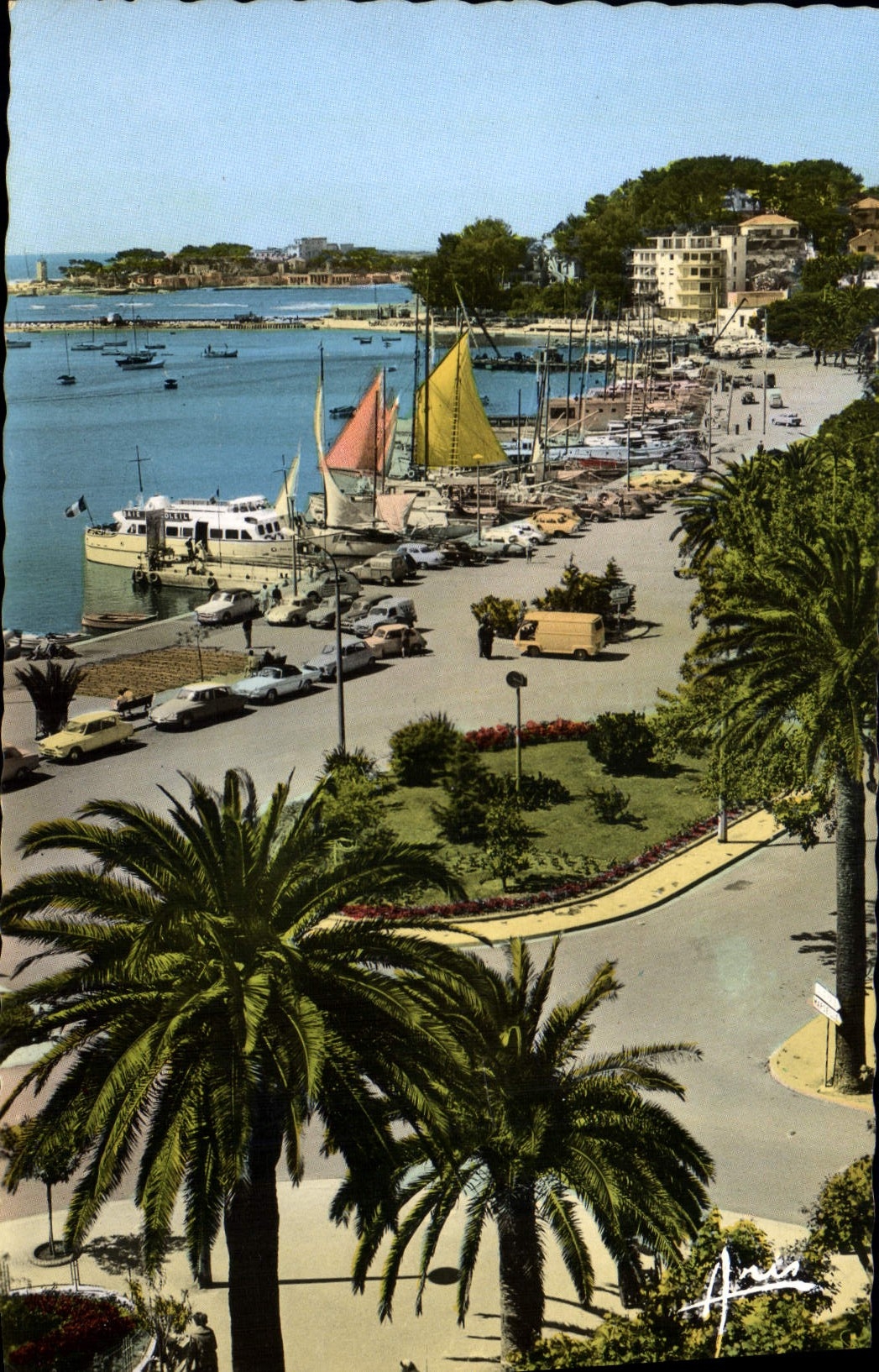 CPA Bandol Les Jardins Et Quais