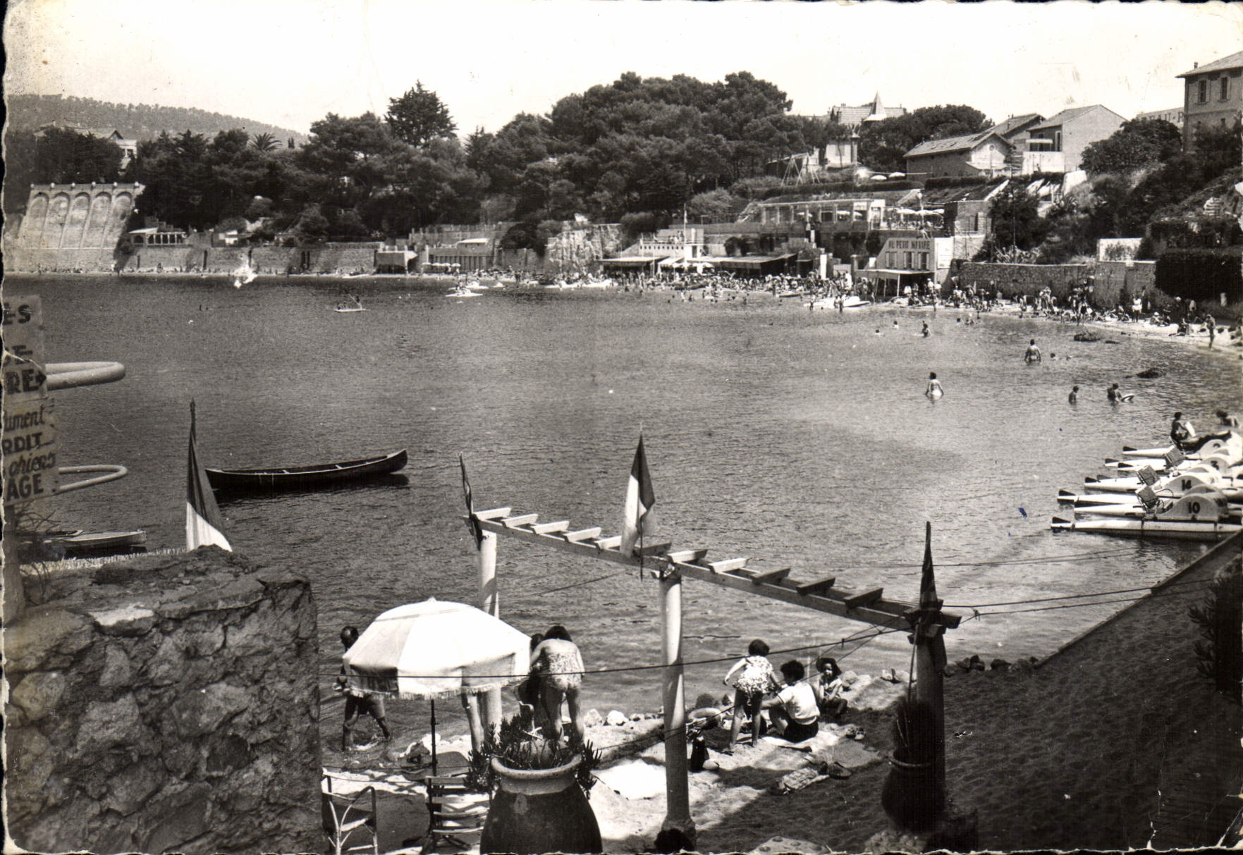 CPSM Bandol La Plage Rene Cros