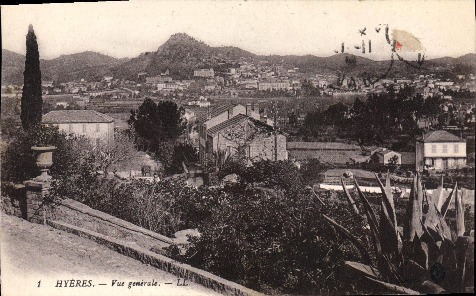 CPA Hyeres Vue Generale