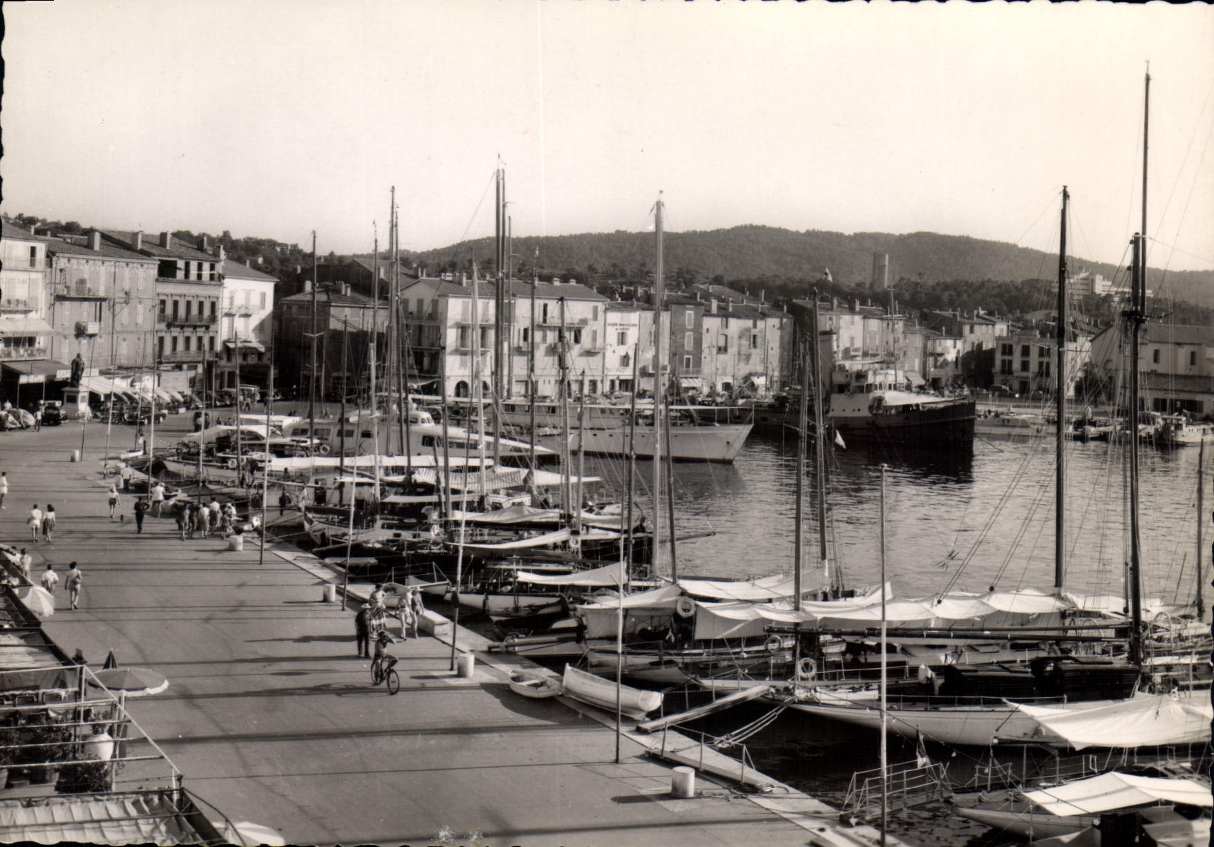 CPSM St Raphael Le Port