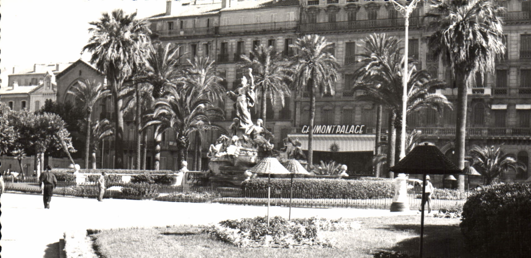 CPSM Toulon Place De La Liberte