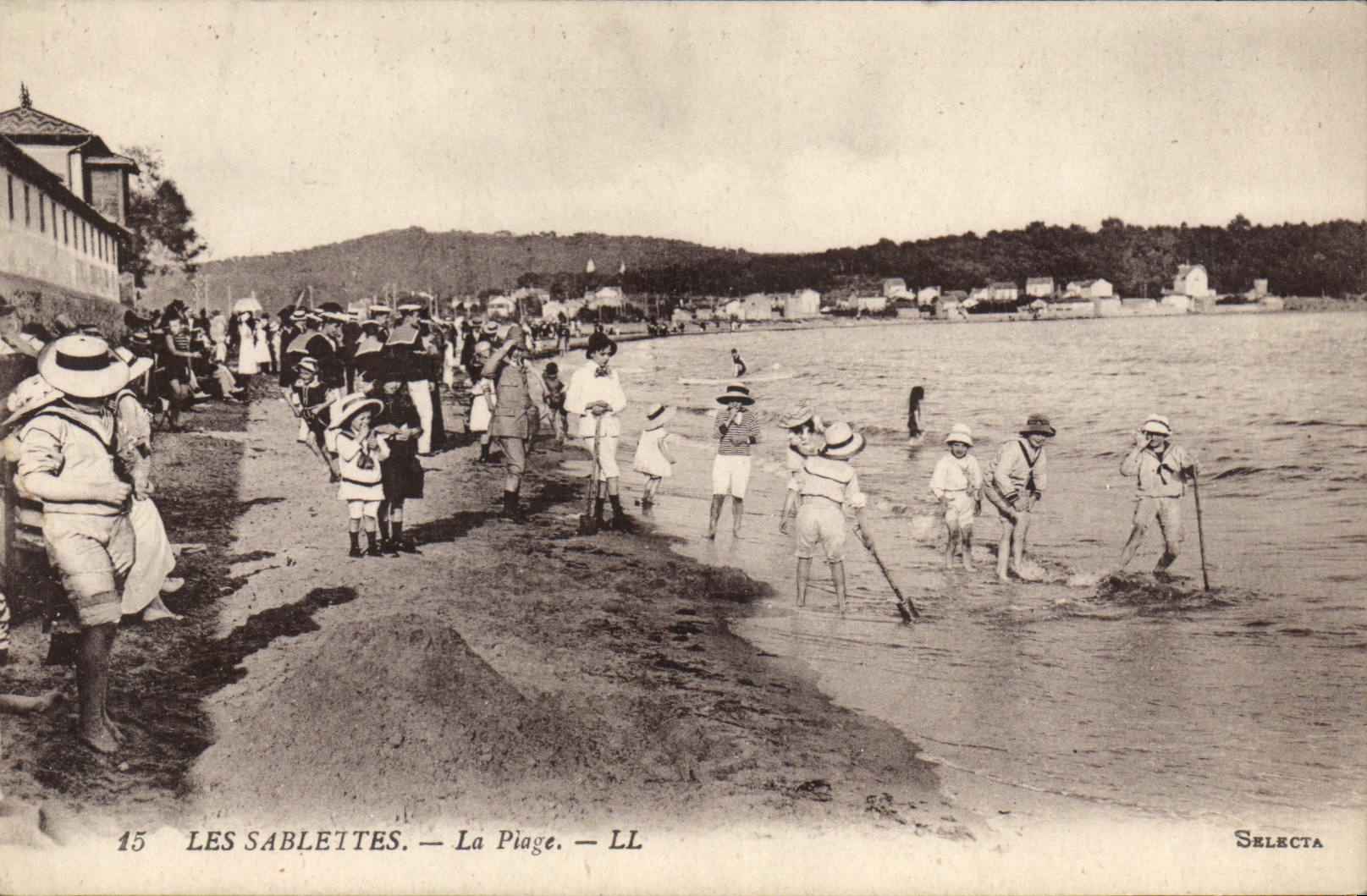 CPA Les Sablettes La Plage