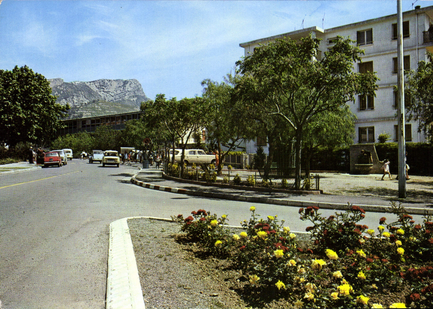 CPSM La Valette Le Clos Au Fond Le Coudon