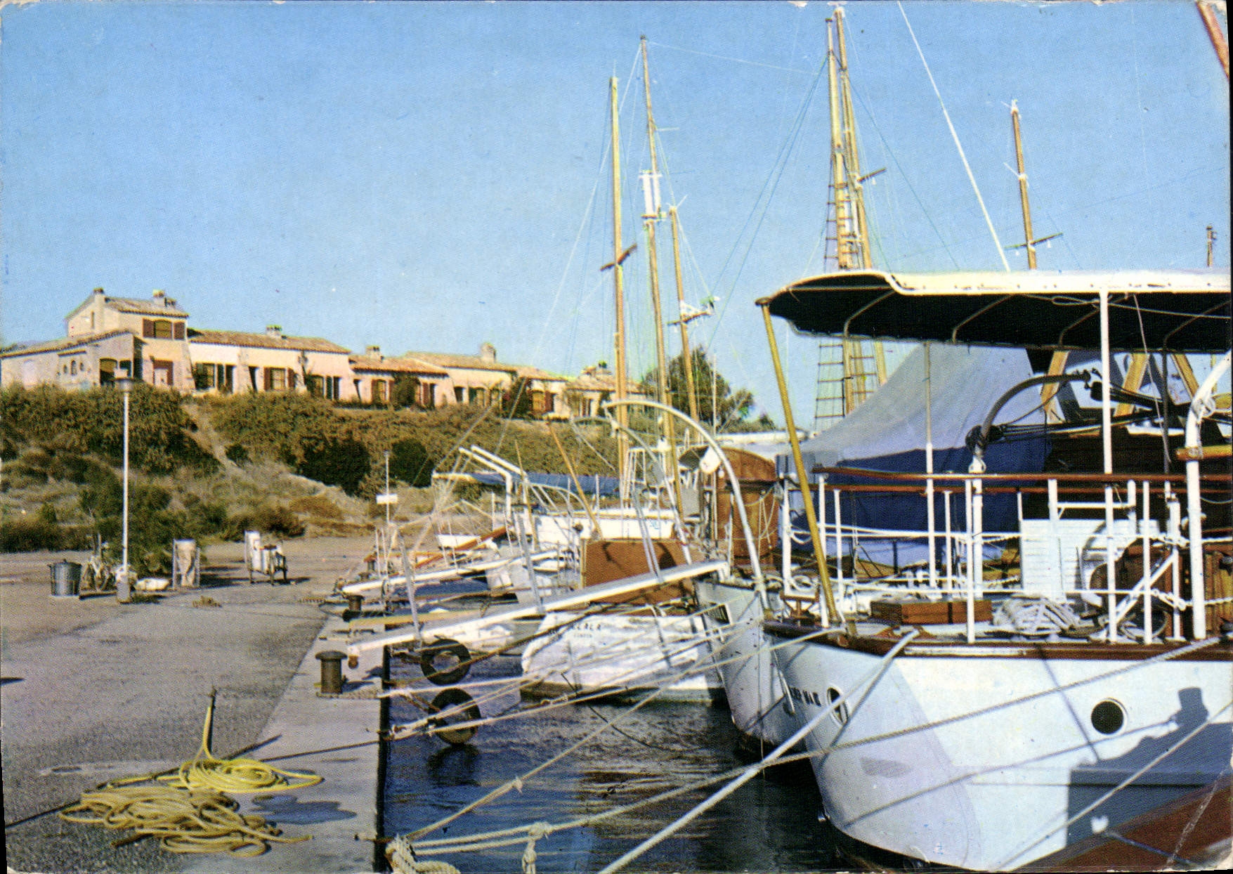 CPSM Ile Des Embiez Le Port Quai Barjot