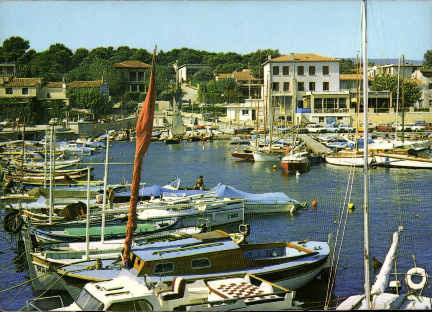 CPSM Saint Cyr Les Lecques Le Port