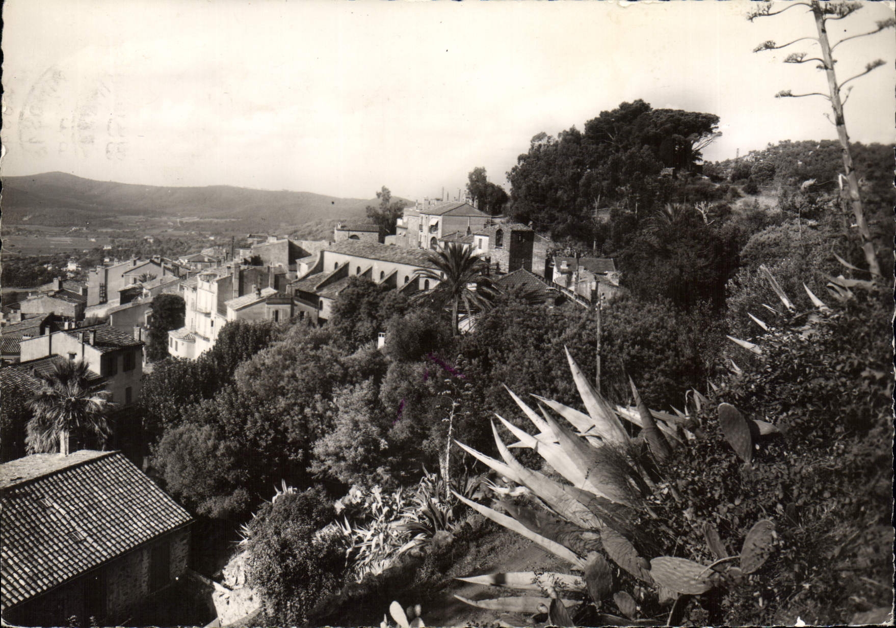 CPSM Bormes Fut Une Ville Gauloise