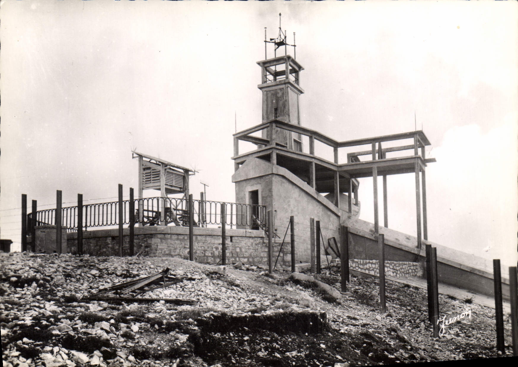 CPSM Mont Ventoux La Tourelle De I'Observatoire