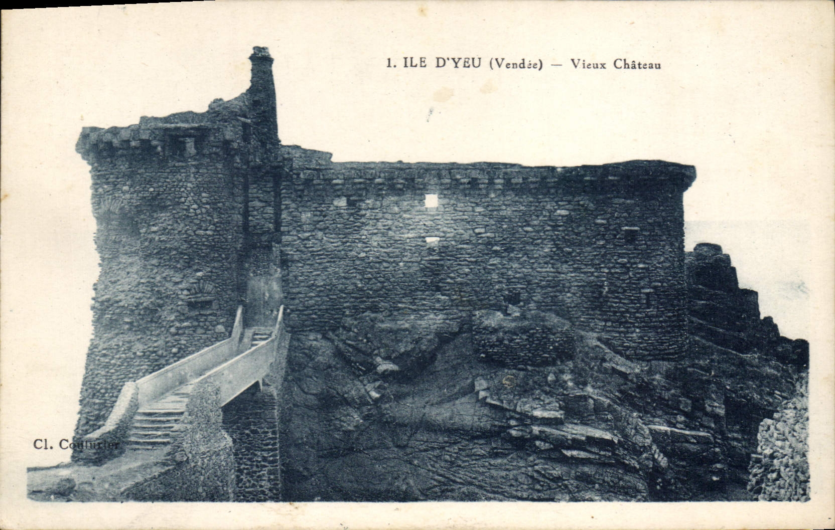 CPA Ile D'Yeu Vieux Château