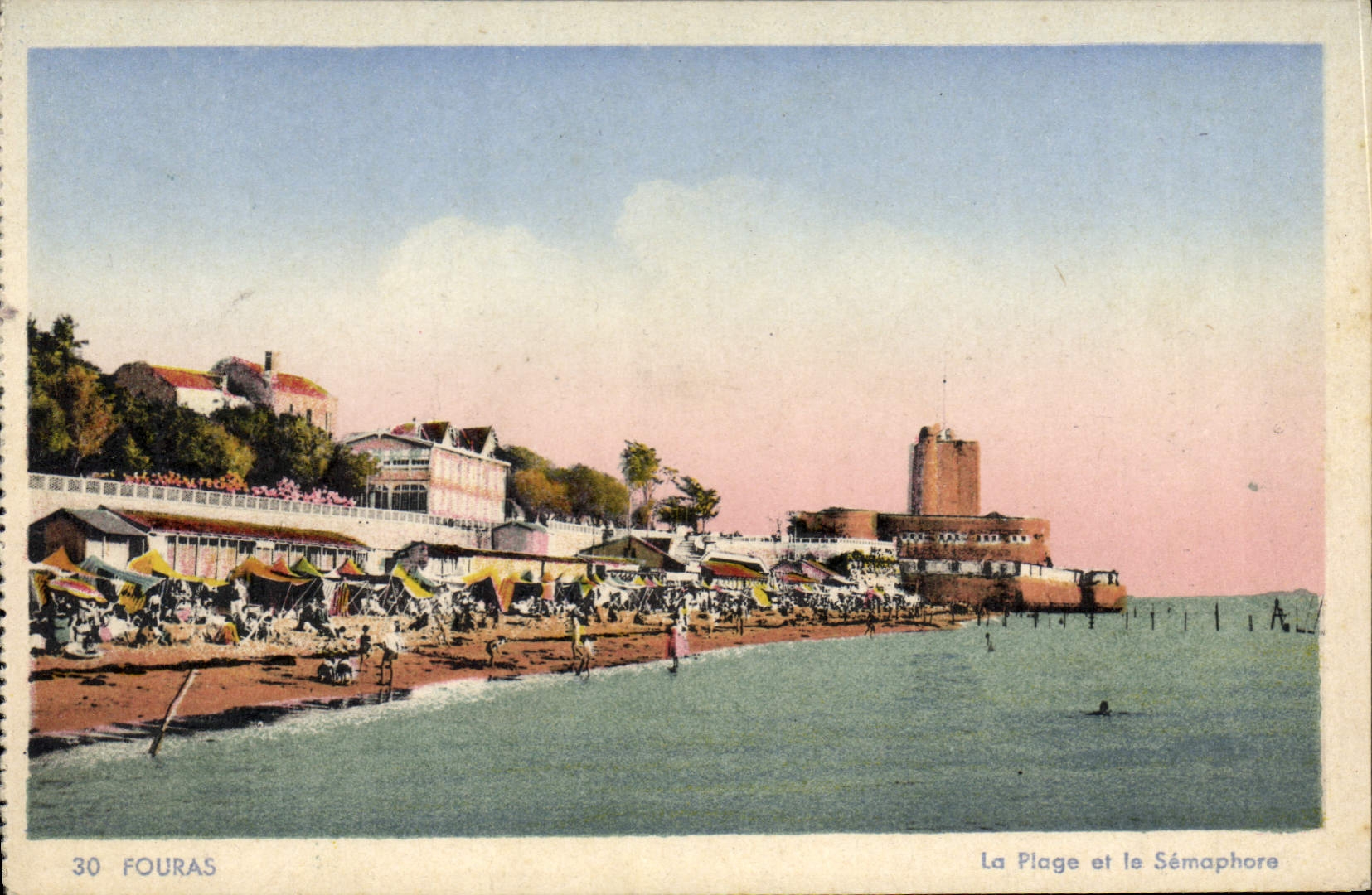 CPA Fouras La Plage Et Le Semaphore