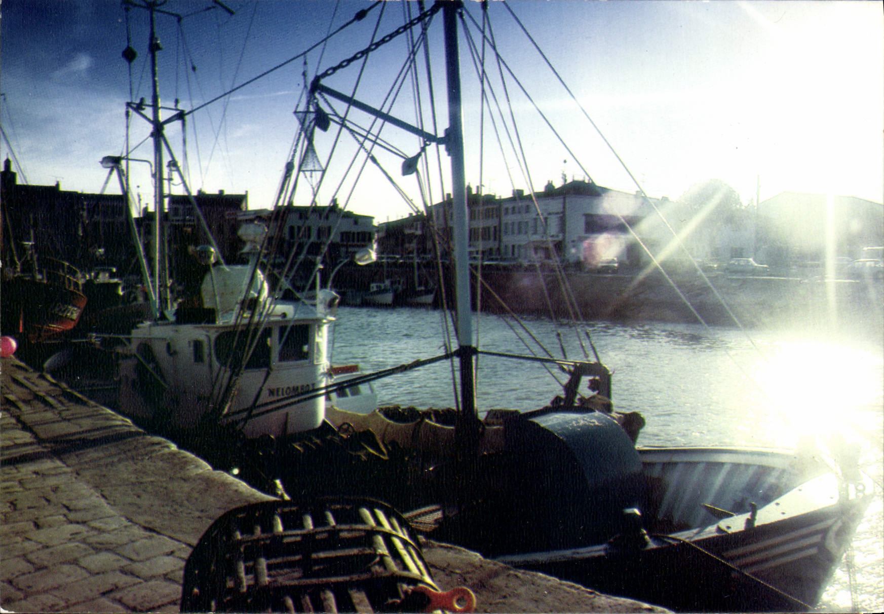 CPSM Ile De Re La Flotte En Re Rayons De Soleil Sur Le Port