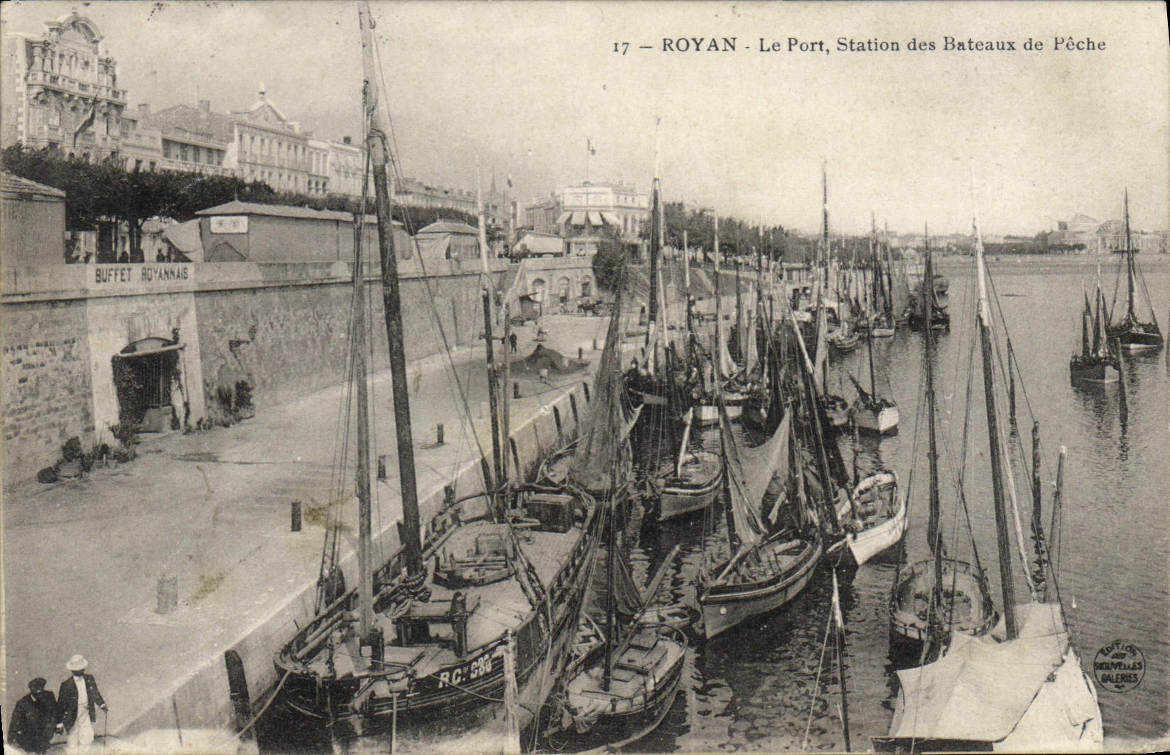 CPA Royan Le Port Station Des Bateaux De Peche