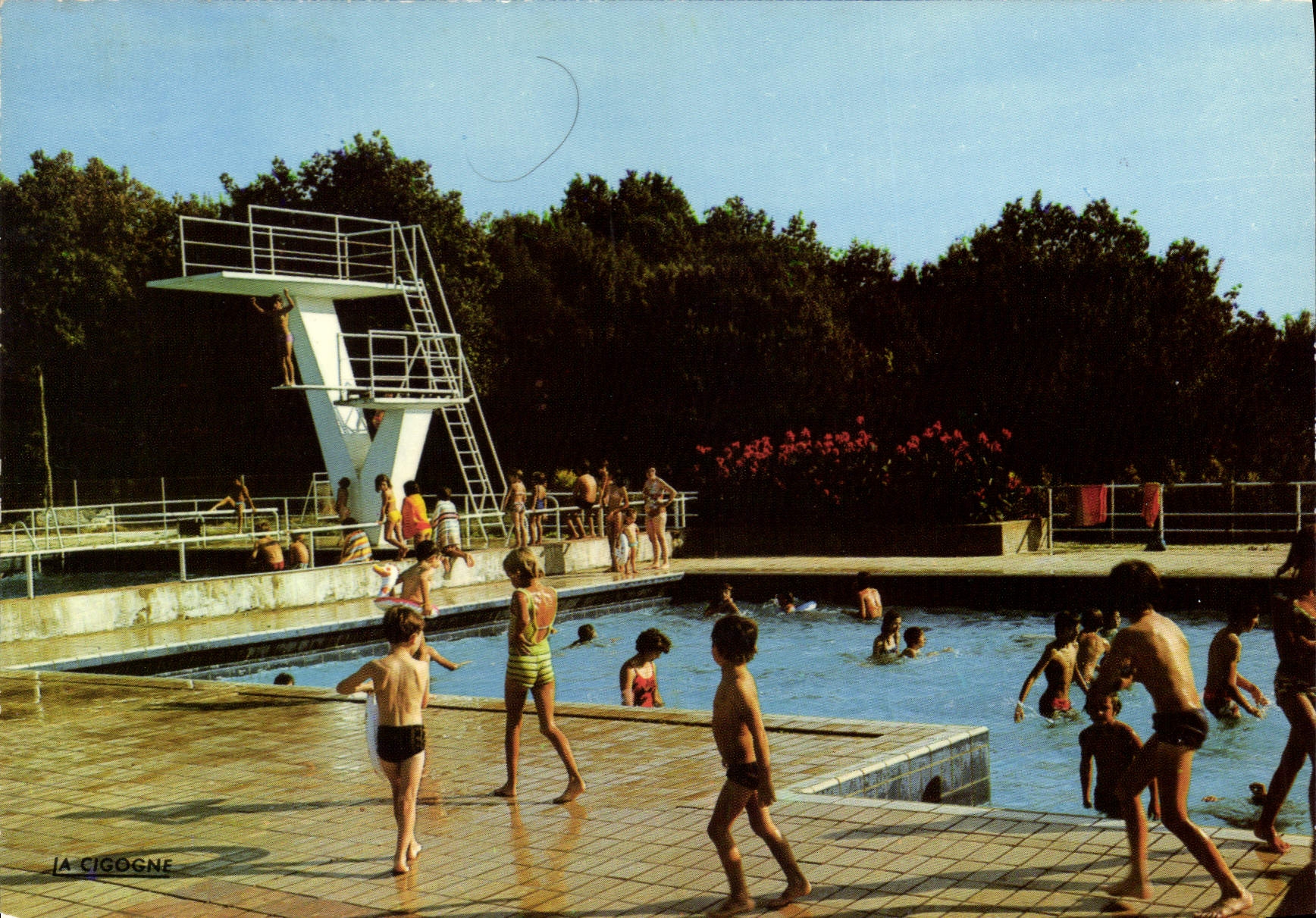 CPSM Pont L'Abbe D'Arnoult La Piscine