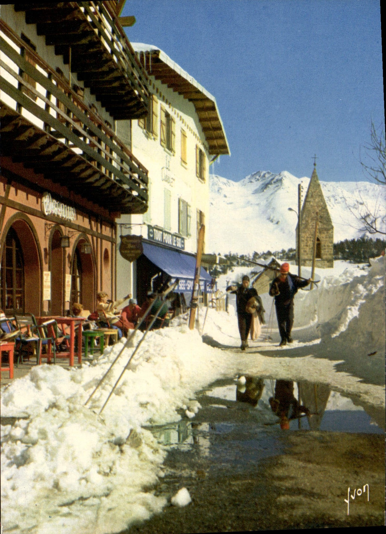 CPSM Auron Un Coin Du Village En Hiver