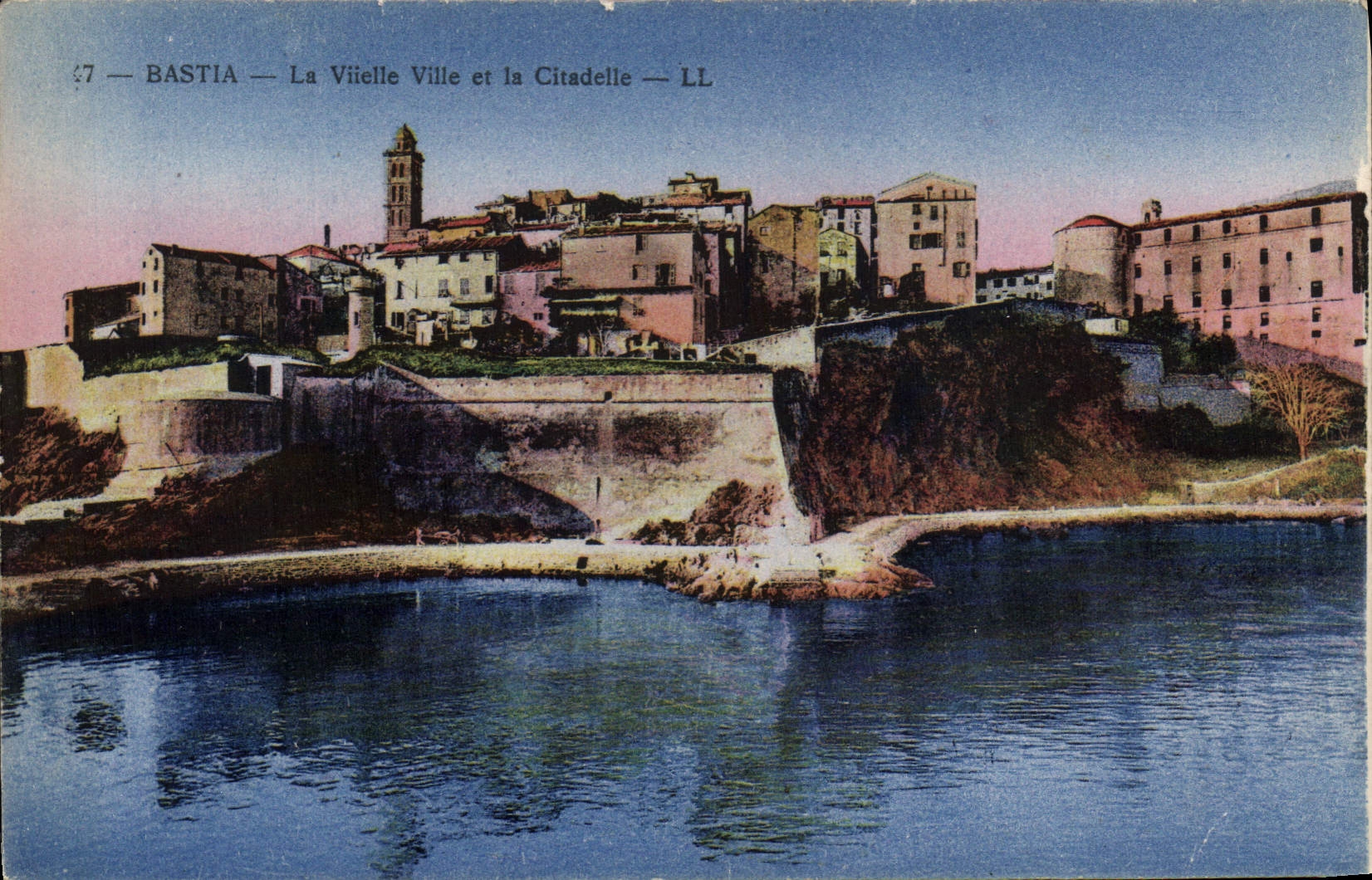 CPA Bastia La Vielle Ville Et La Citadelle