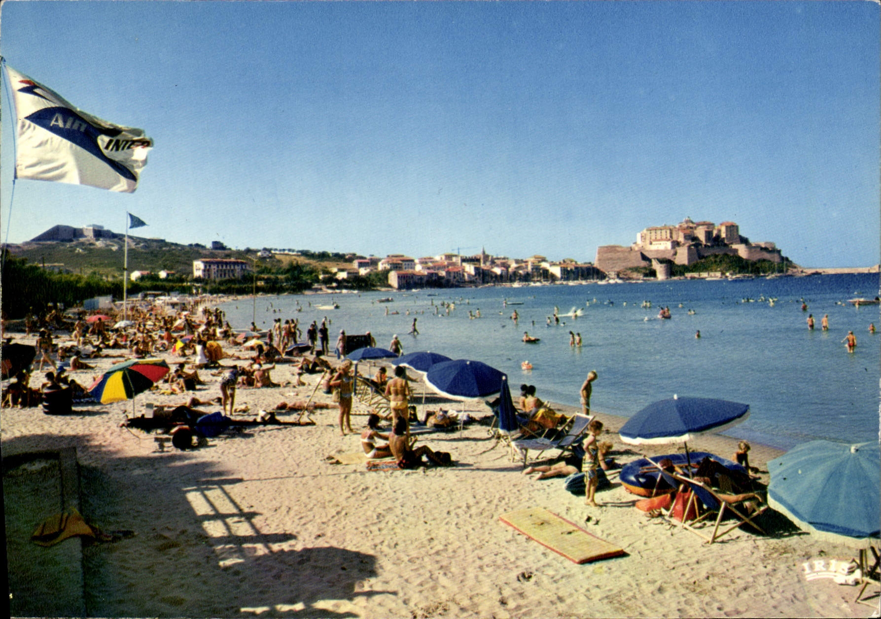 CPSM Calvi De Sa Plage Au Sable Fin On Contemple La Ville