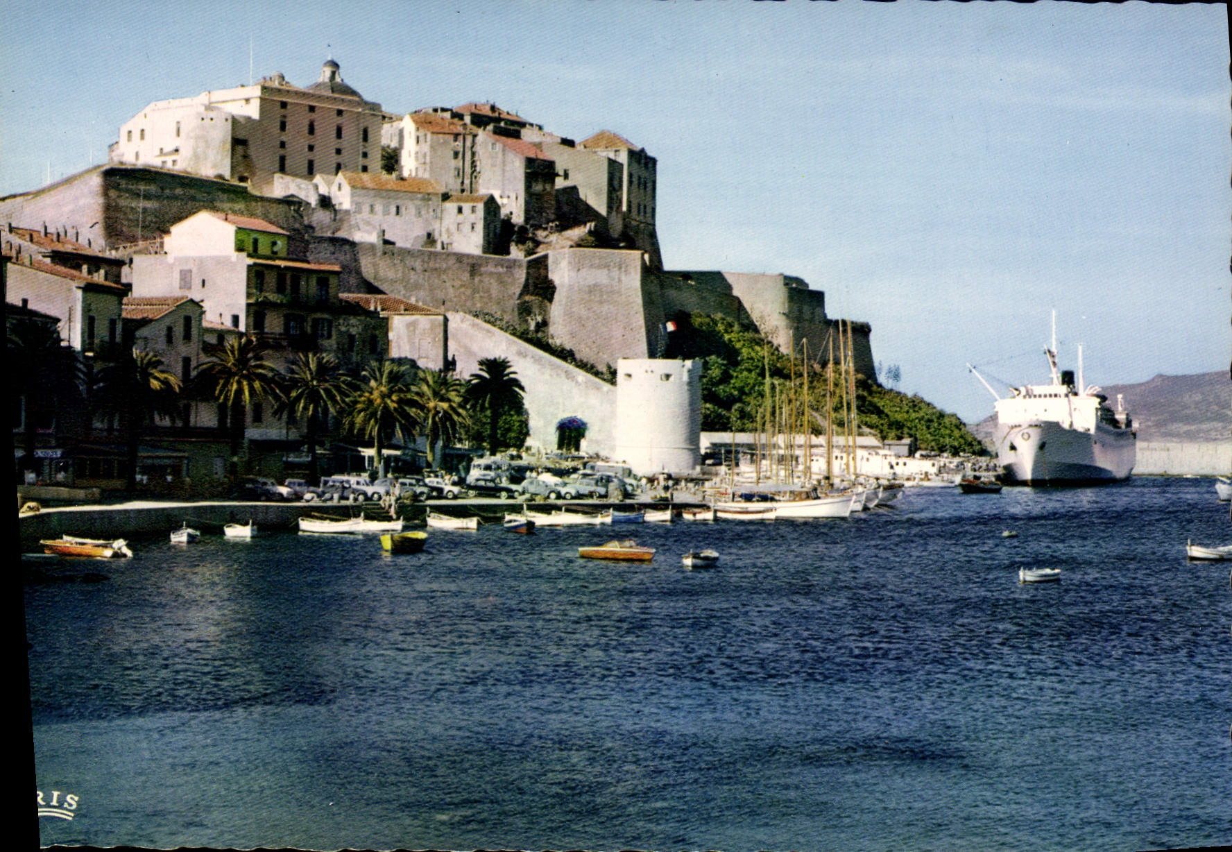 CPSM Calvi La Citadelle Et Le Port Napoléon à quai