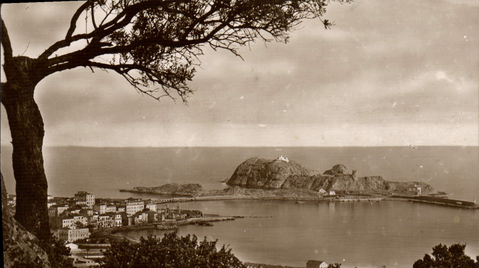 CPA Ile Rousse Les Ilots