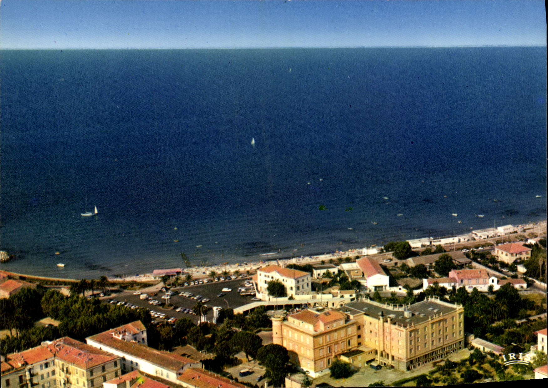CPSM Ile Rousse Vue Partielle L'Hotel Napoleon Bonaparte Et La Plage