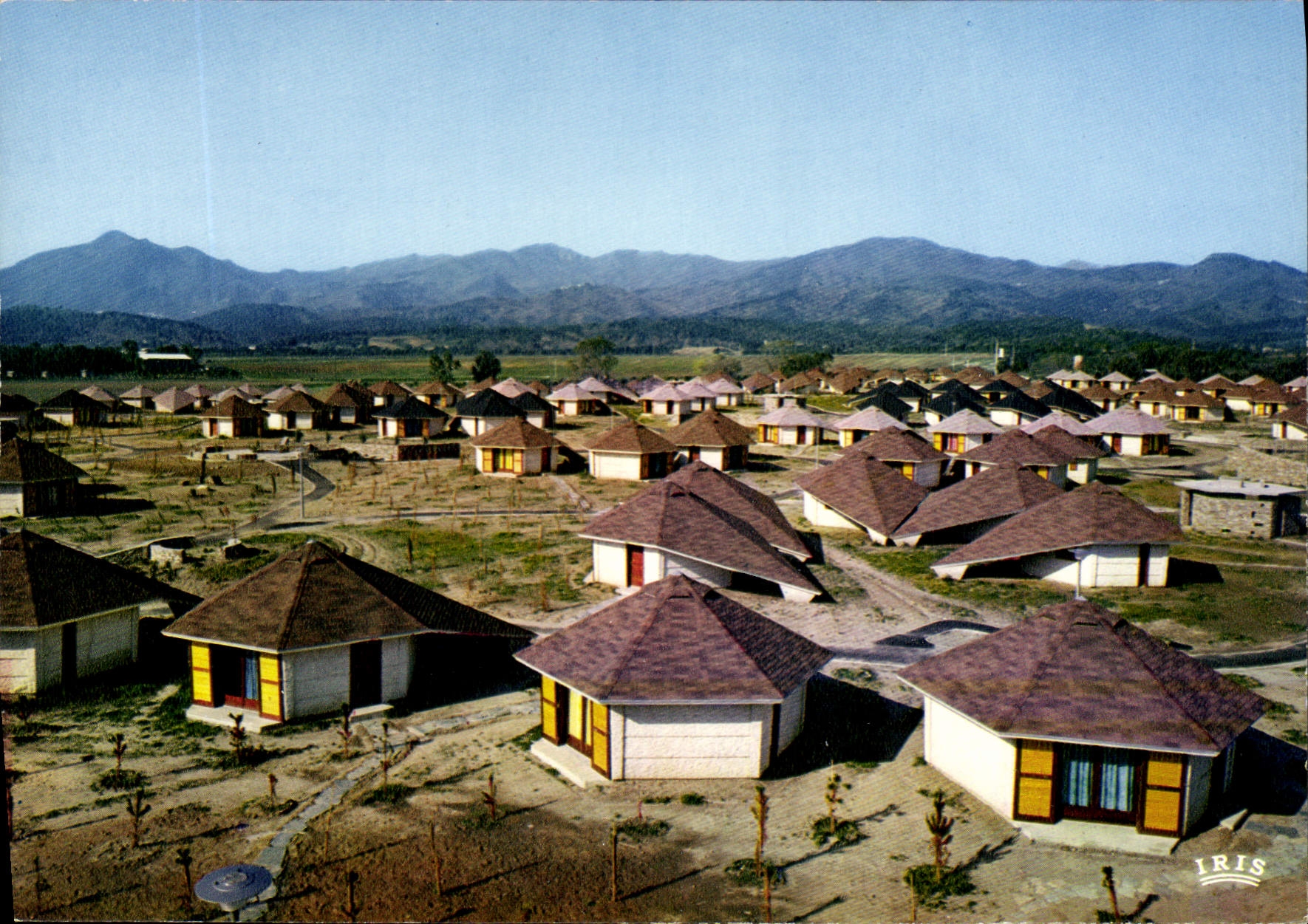 CPSM Taglio Isolaccio Centre De Vacances De Loisirs Et De Repos Vue D'Ensemble Des bungalows