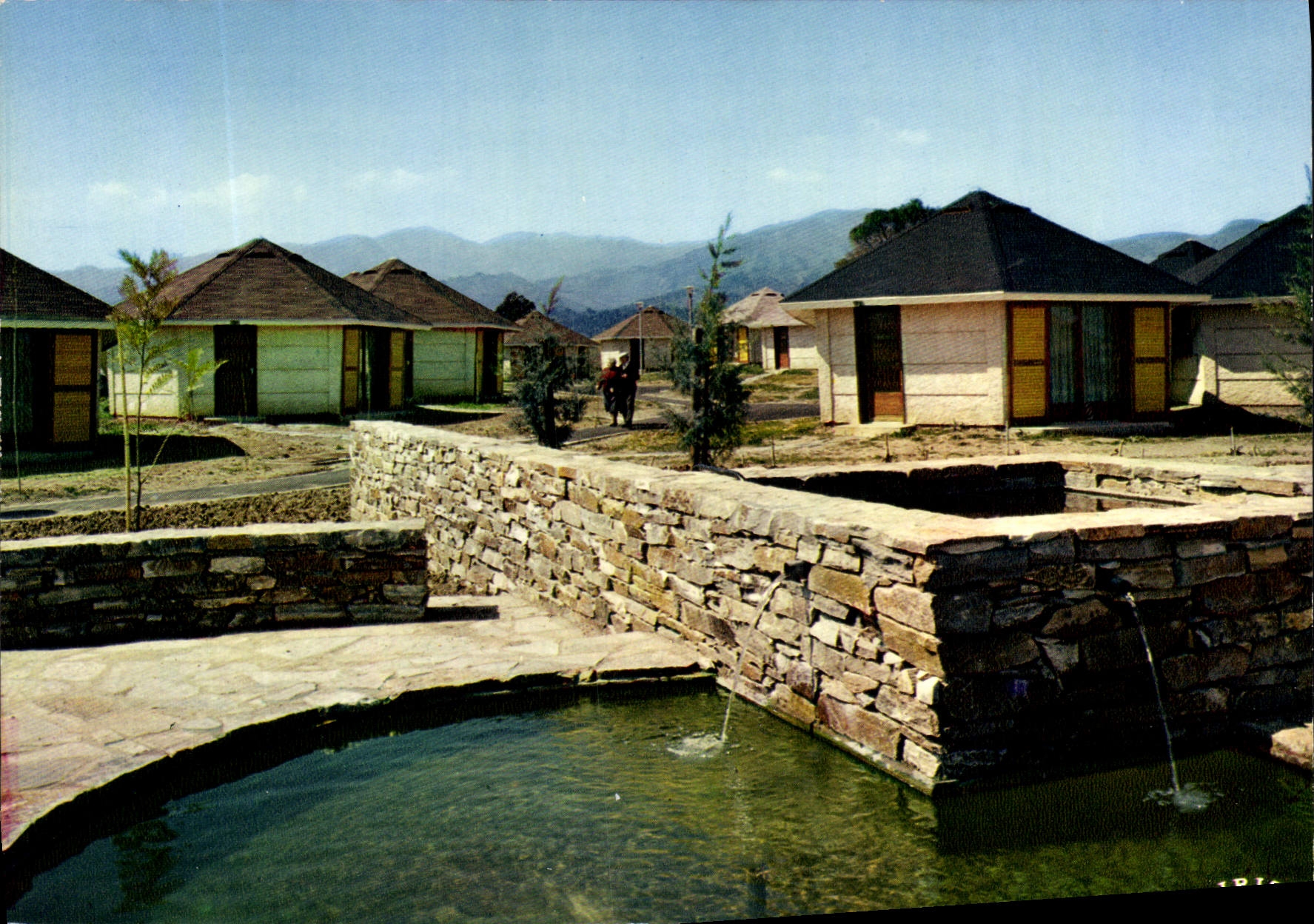 CPSM Taglio Isolaccio Centre De Vacances De Loisirs Et De Repos Un Coin Agreable