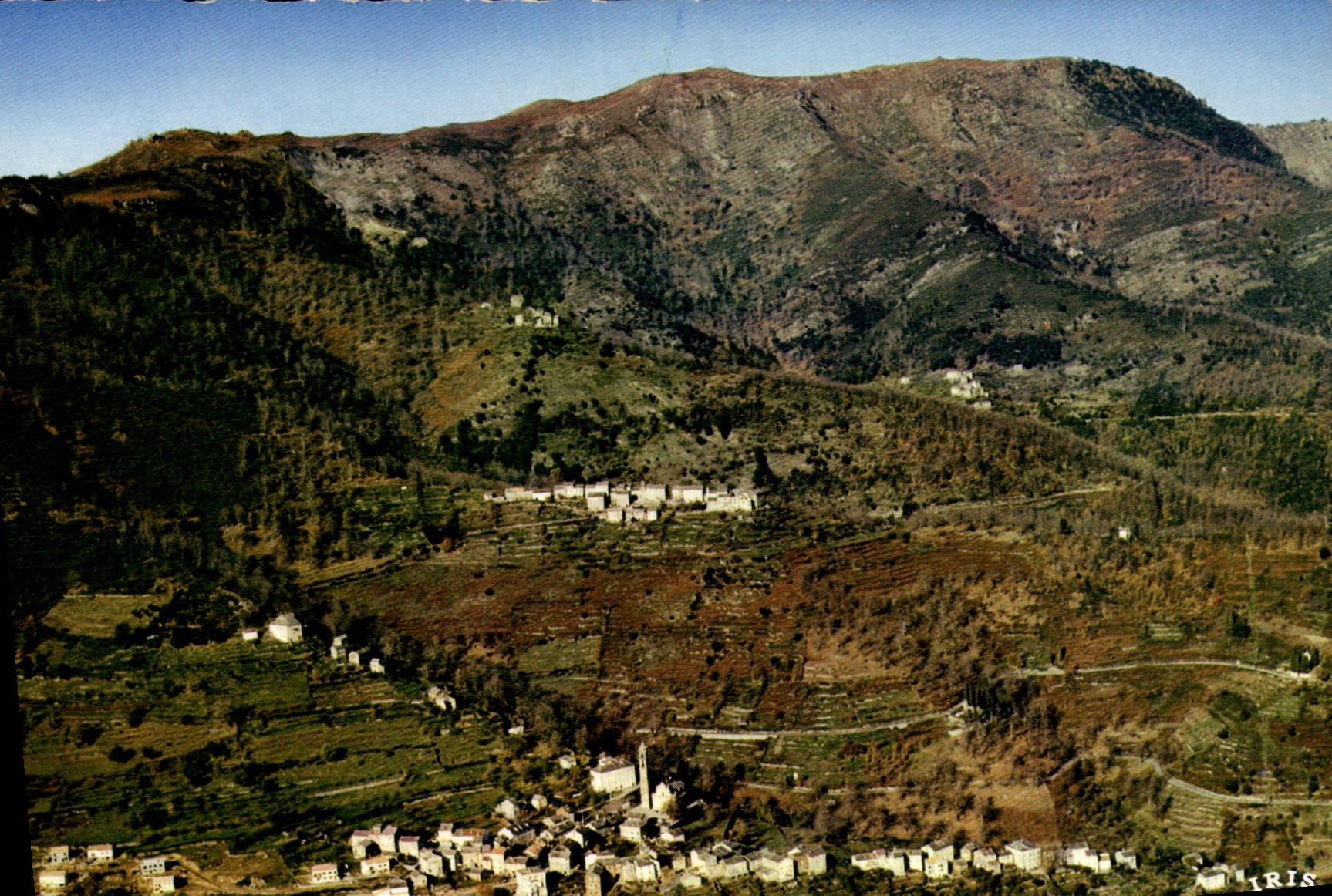 CPSM La Porta Vue D'Ensemble Du Village Au Dessus Le Village De Quercitello