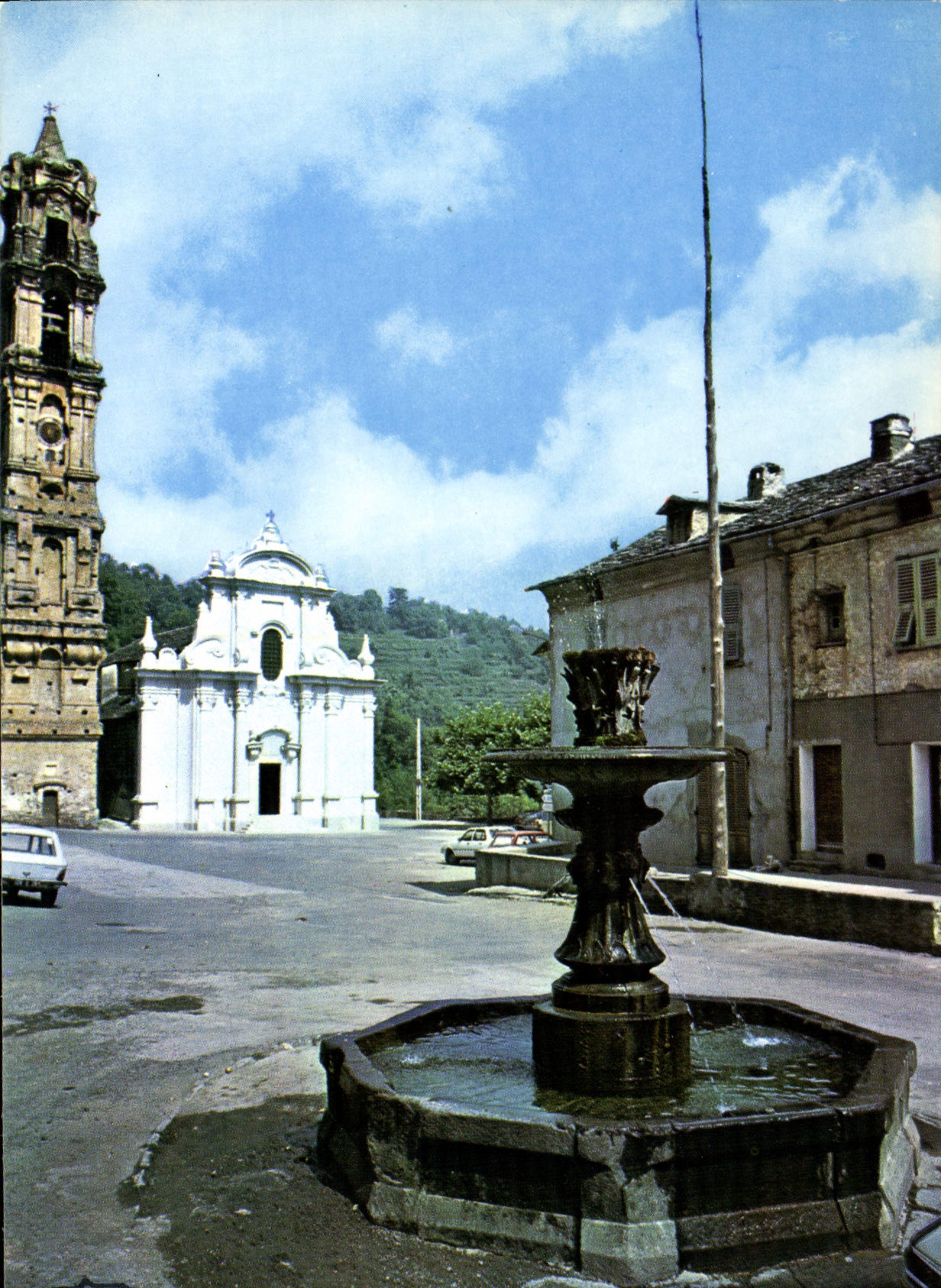 CPSM La Porta Le Clocher L'Eglise La Fontaine