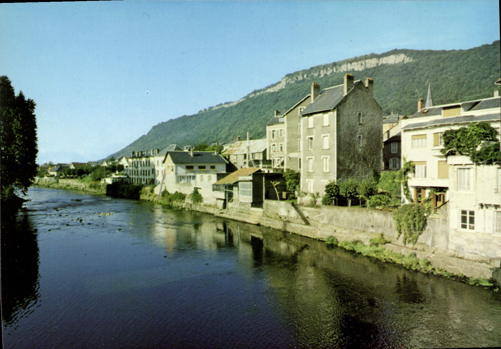 CPSM Bort Les Orgues La Dordogne Et Les Orgues