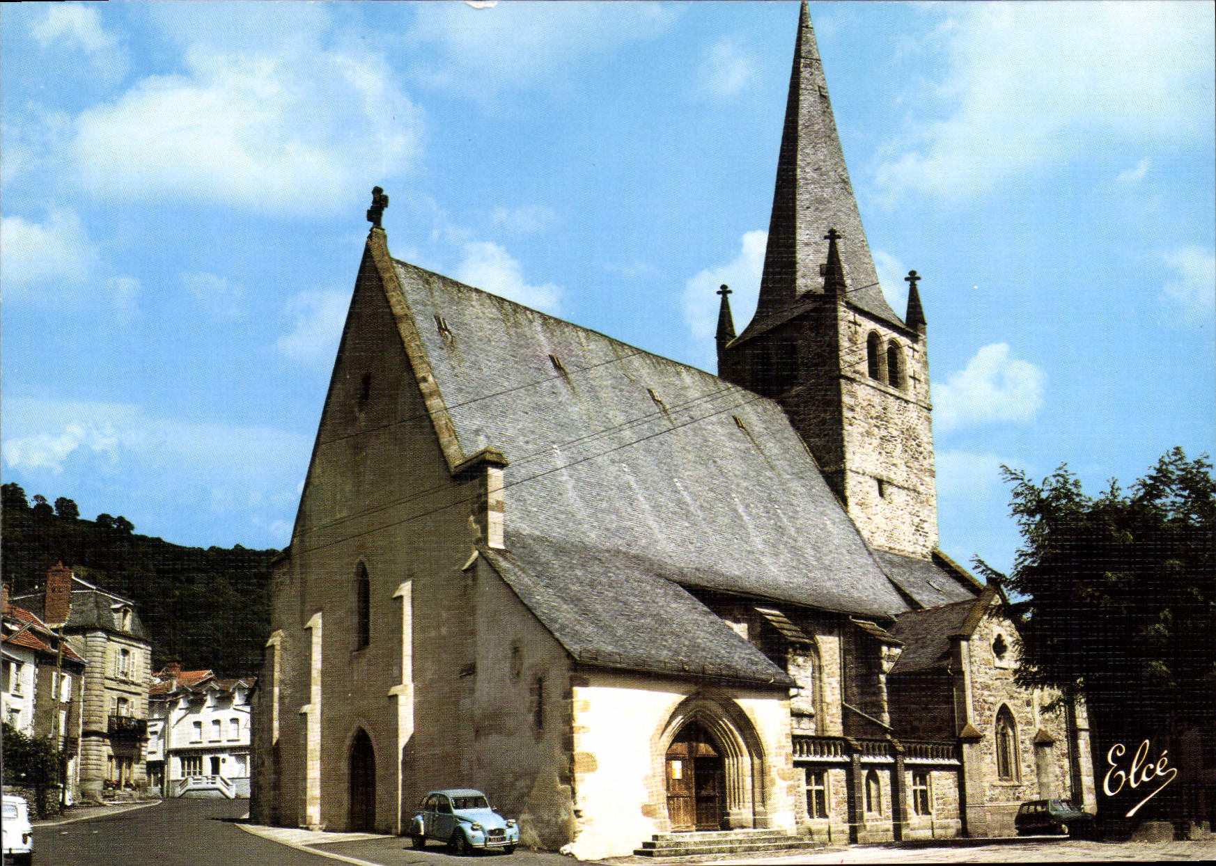 CPSM Bort Les Orgues L'Eglise