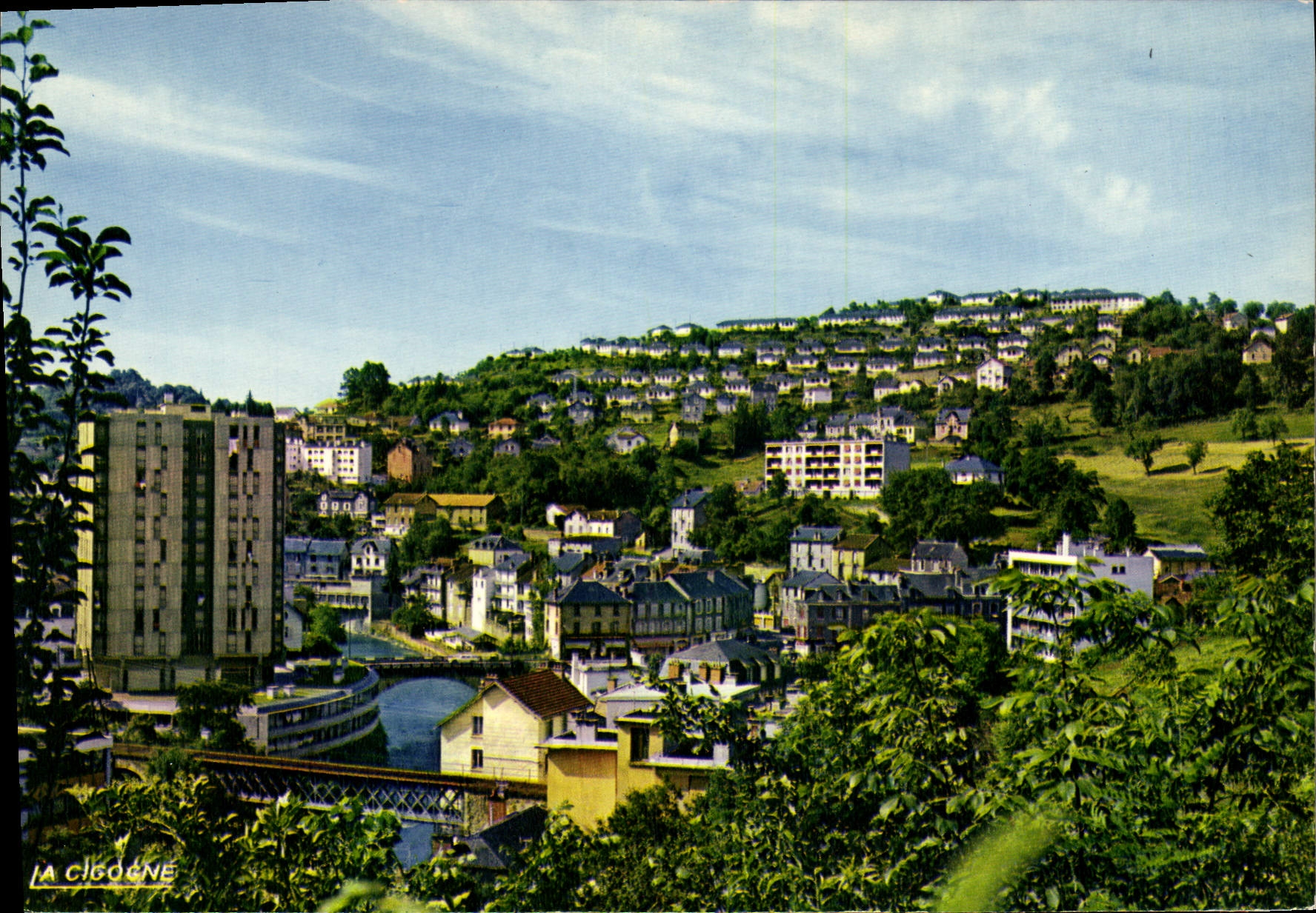CPSM Tulle Charmante Ville Dans La Vallee De La Correze quartier de Souillac