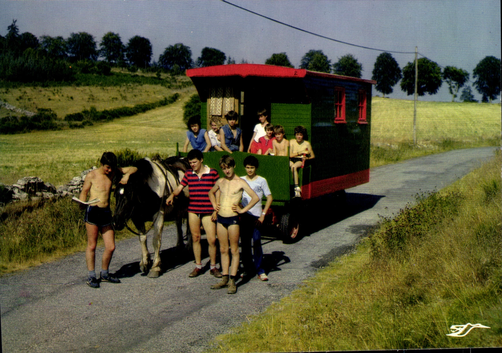 CPSM La Correze Touristique Promenade En Roulotte