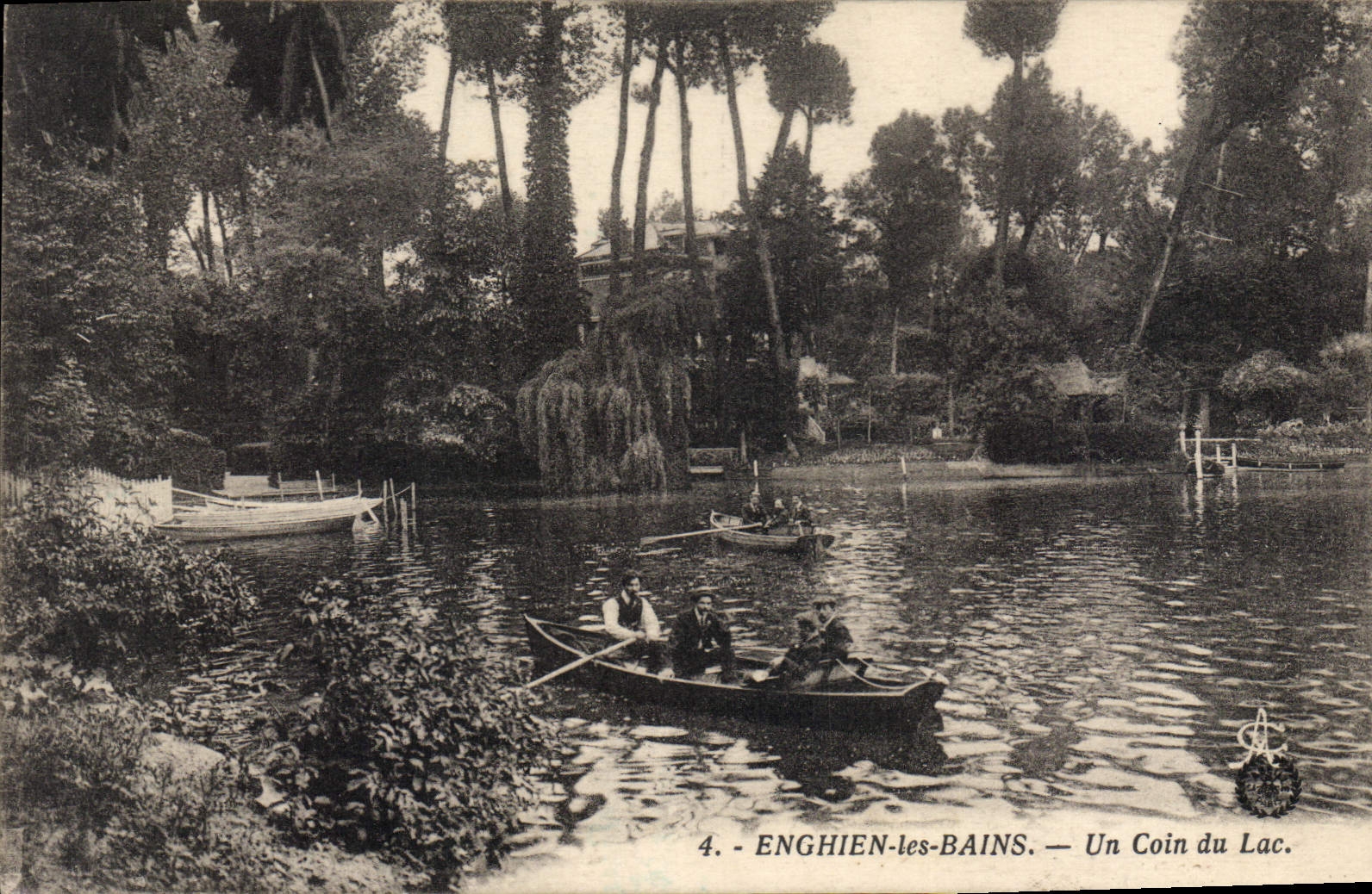 CPA Enghien Les Bains Un Coin Du Lac