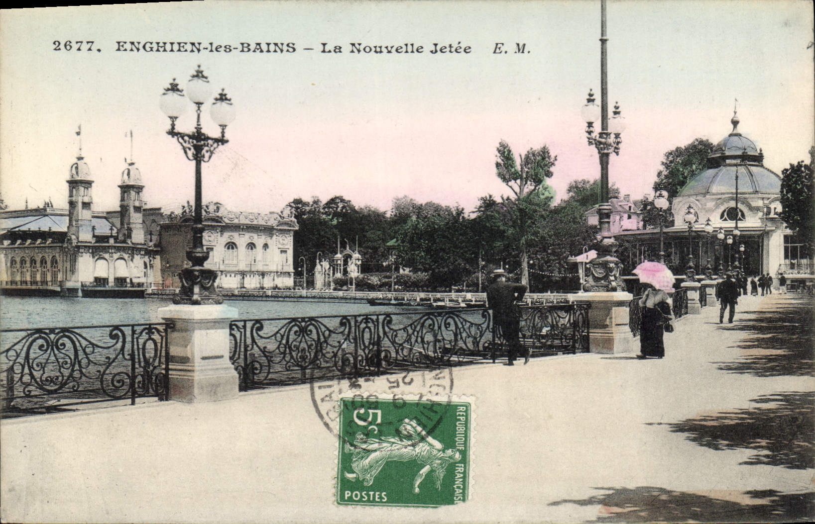 CPA Enghien Les Bains La Nouvelle Jetee
