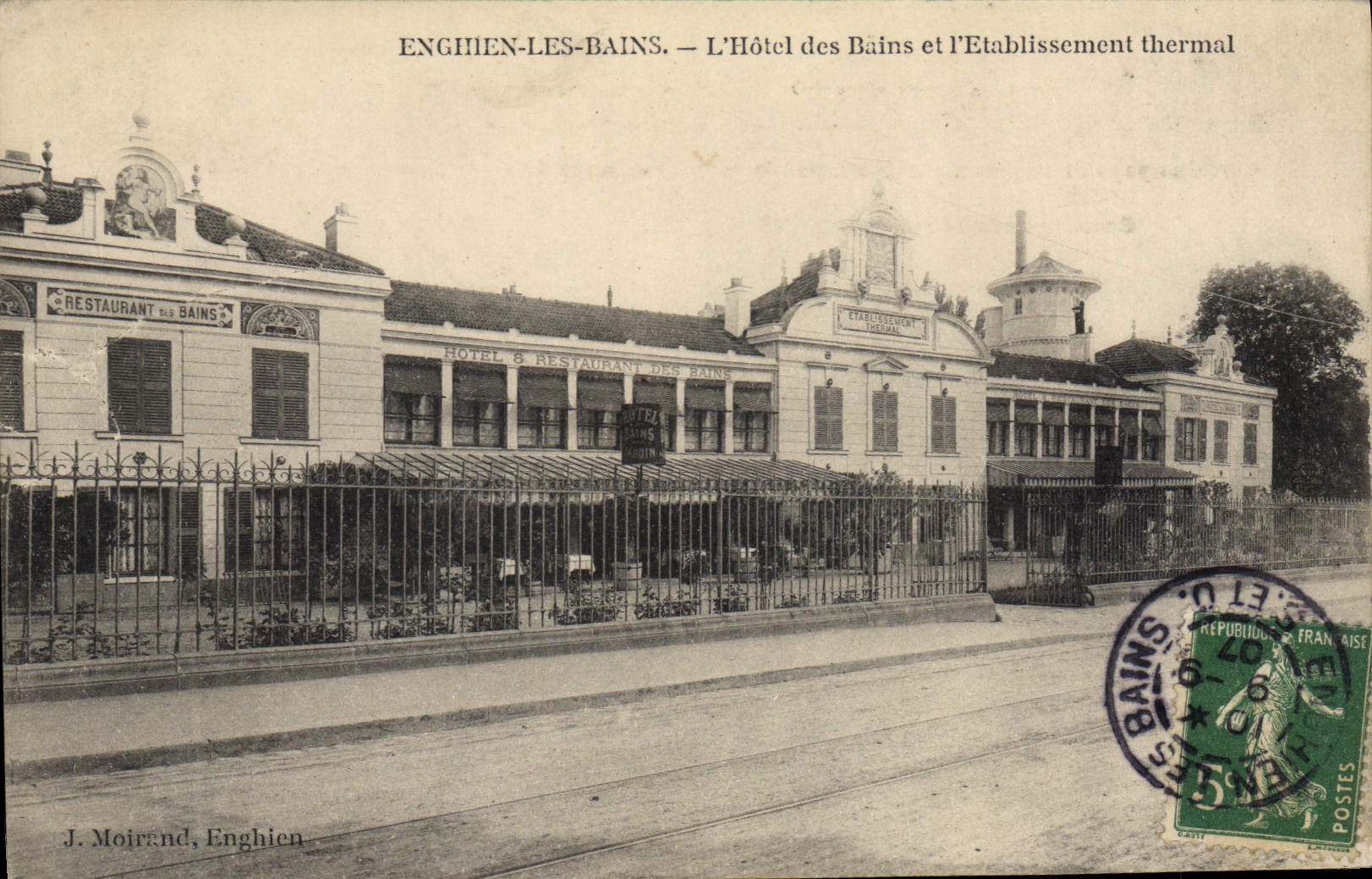 CPA Enghien Les Bains L'Hotel Des Bains Et I'Etablissement Thermal