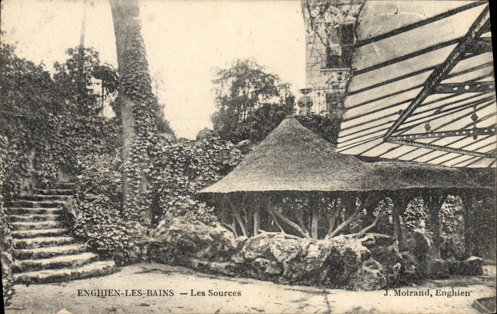 CPA Enghien Les Bains Les Sources