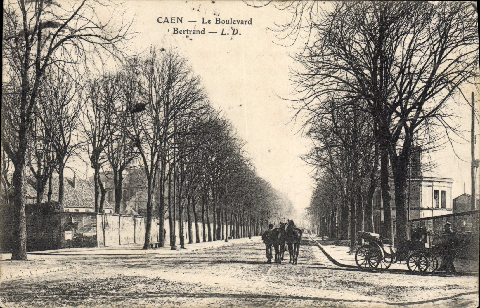 CPA Caen Le Boulevard Bertrand