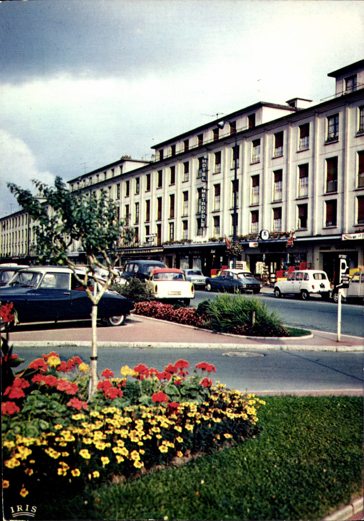 CPSM Caen Place De La Gare Tabac La Gitane