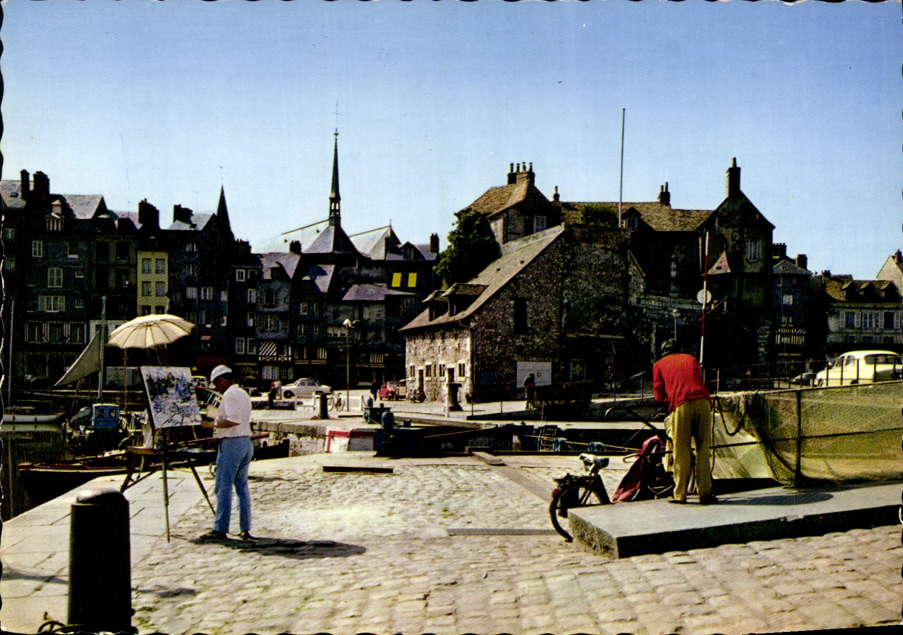 CPSM Honfleur La Lieutenance Et Les Ecluses