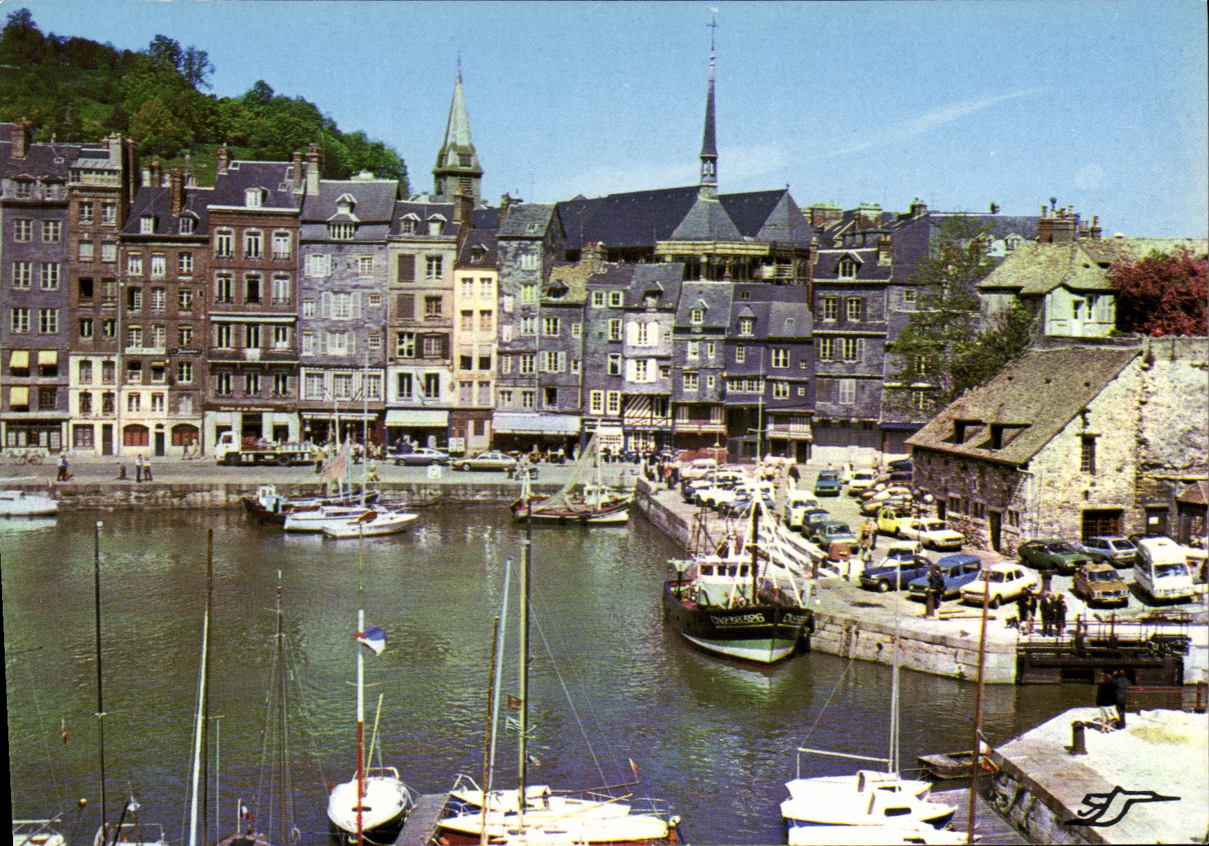 CPSM Honfleur Le Vieux Bassin