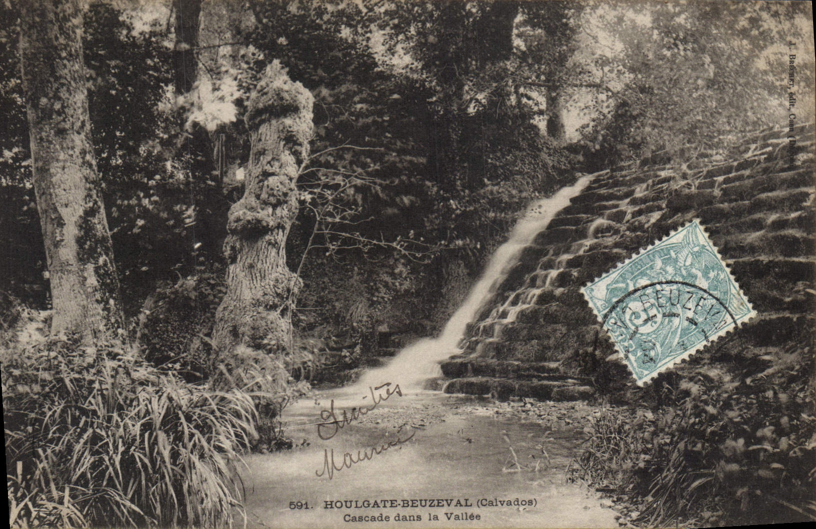 CPA Houlgate Beuzeval Cascade Dans La Vallee
