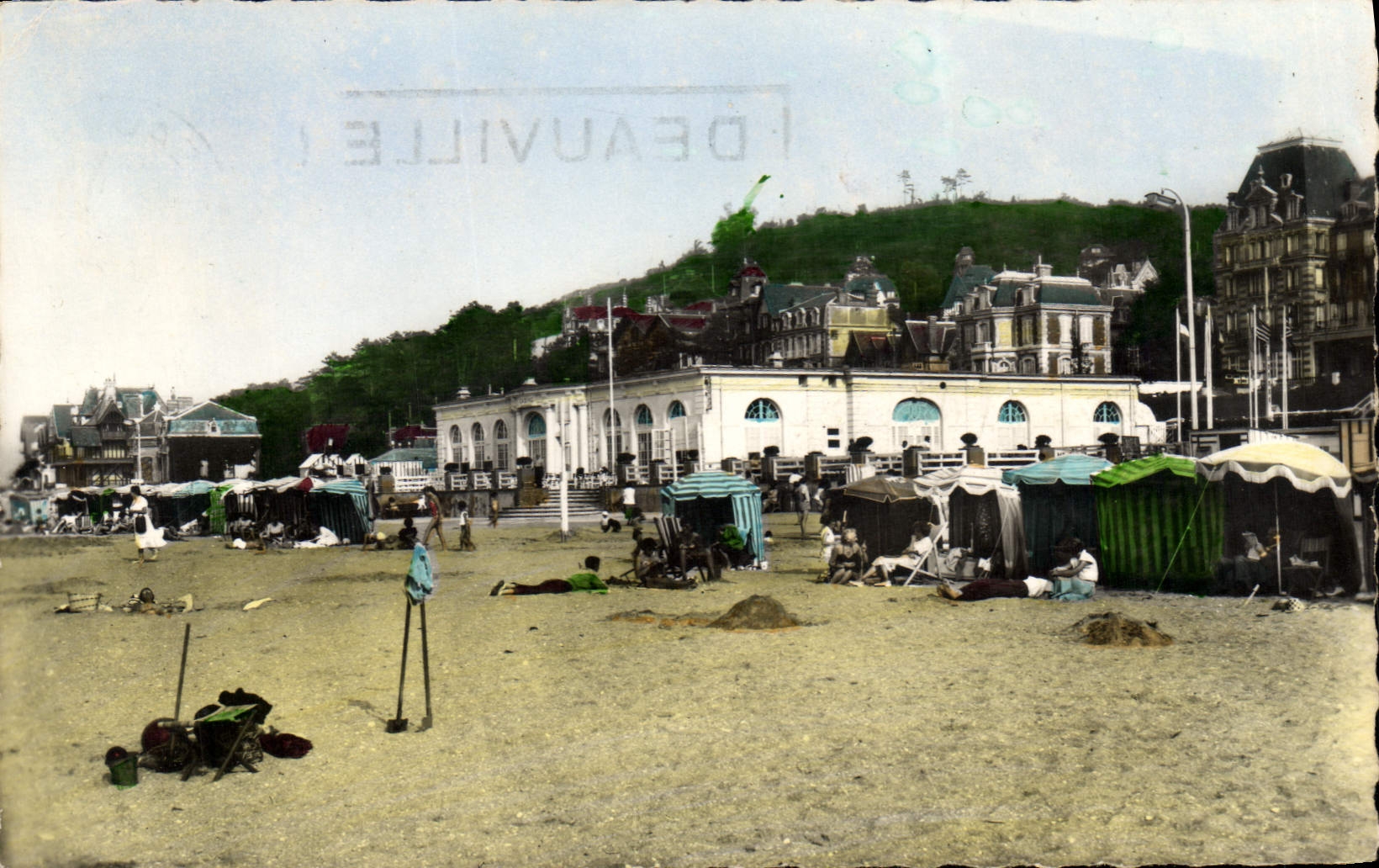 CPA Houlgate Casino Et Le Bois De Boulogne