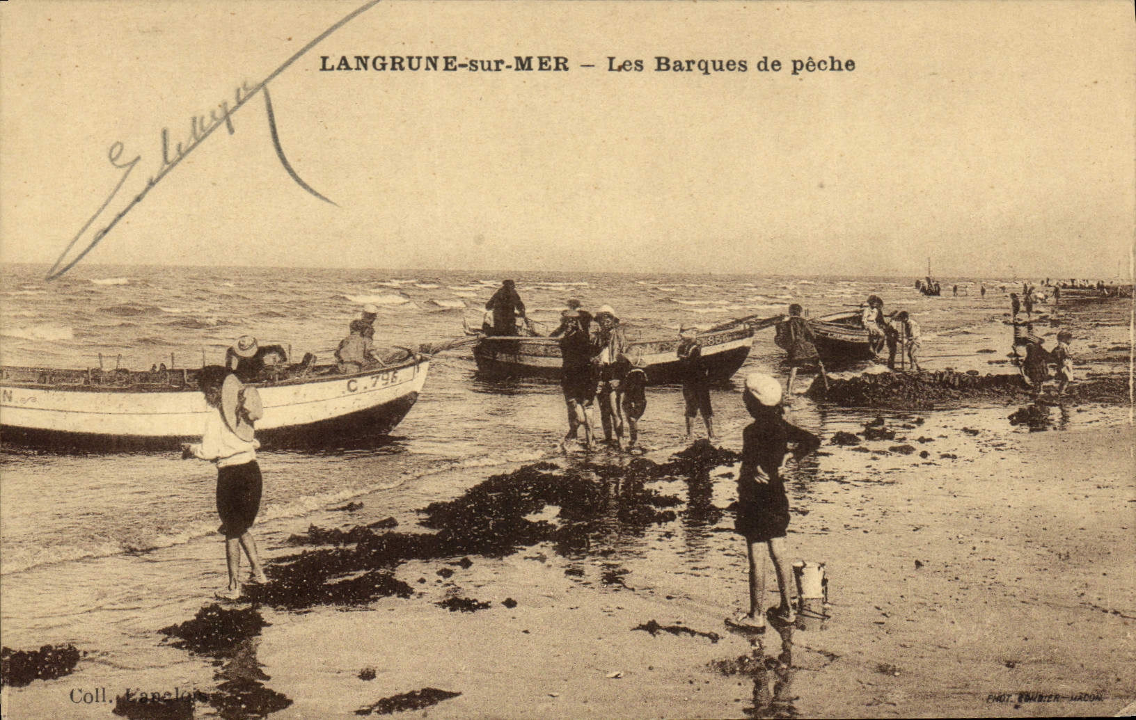 CPA Langrune Sur Mer Les Barques De Peche