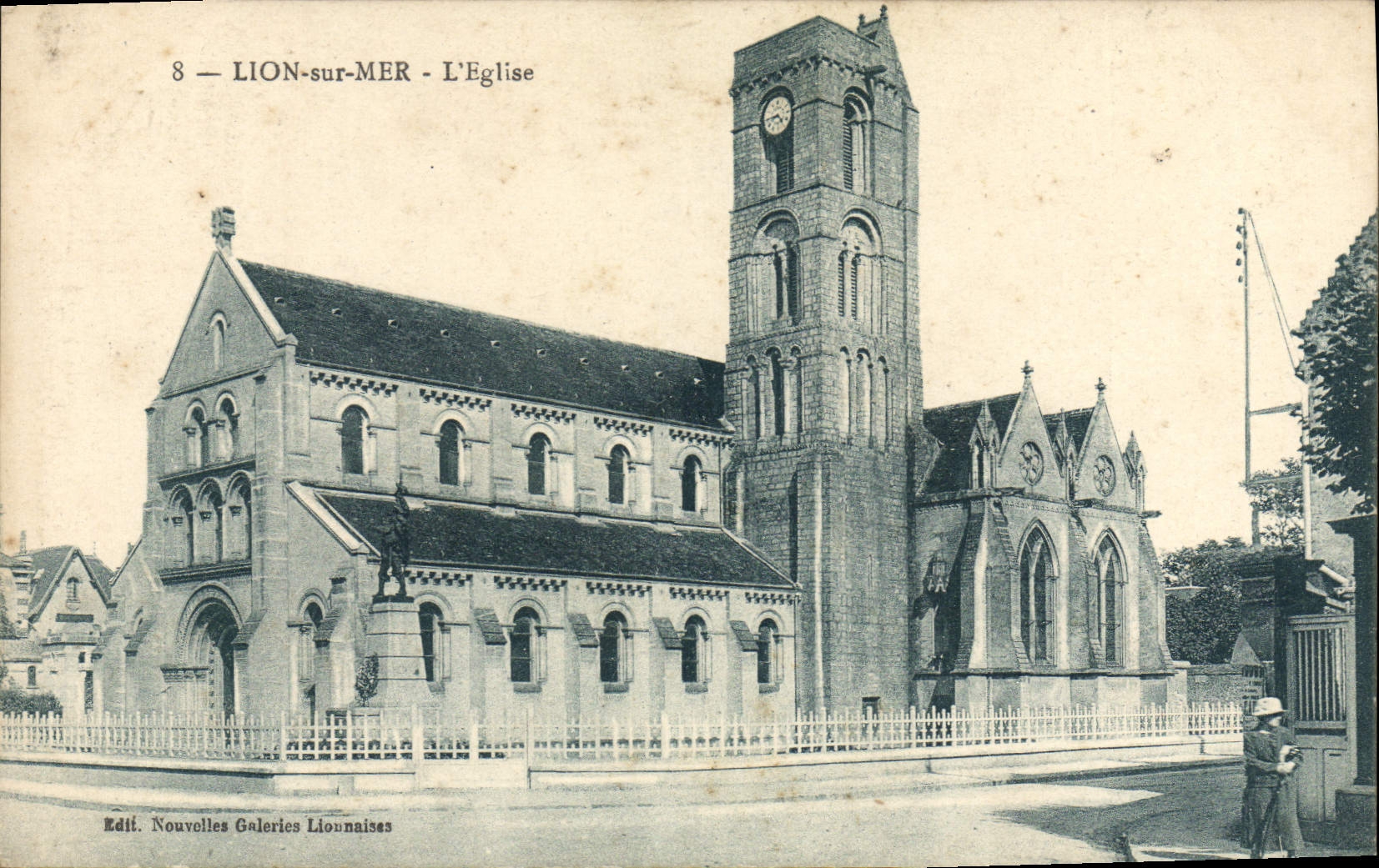 CPA Lion Sur Mer L'Eglise