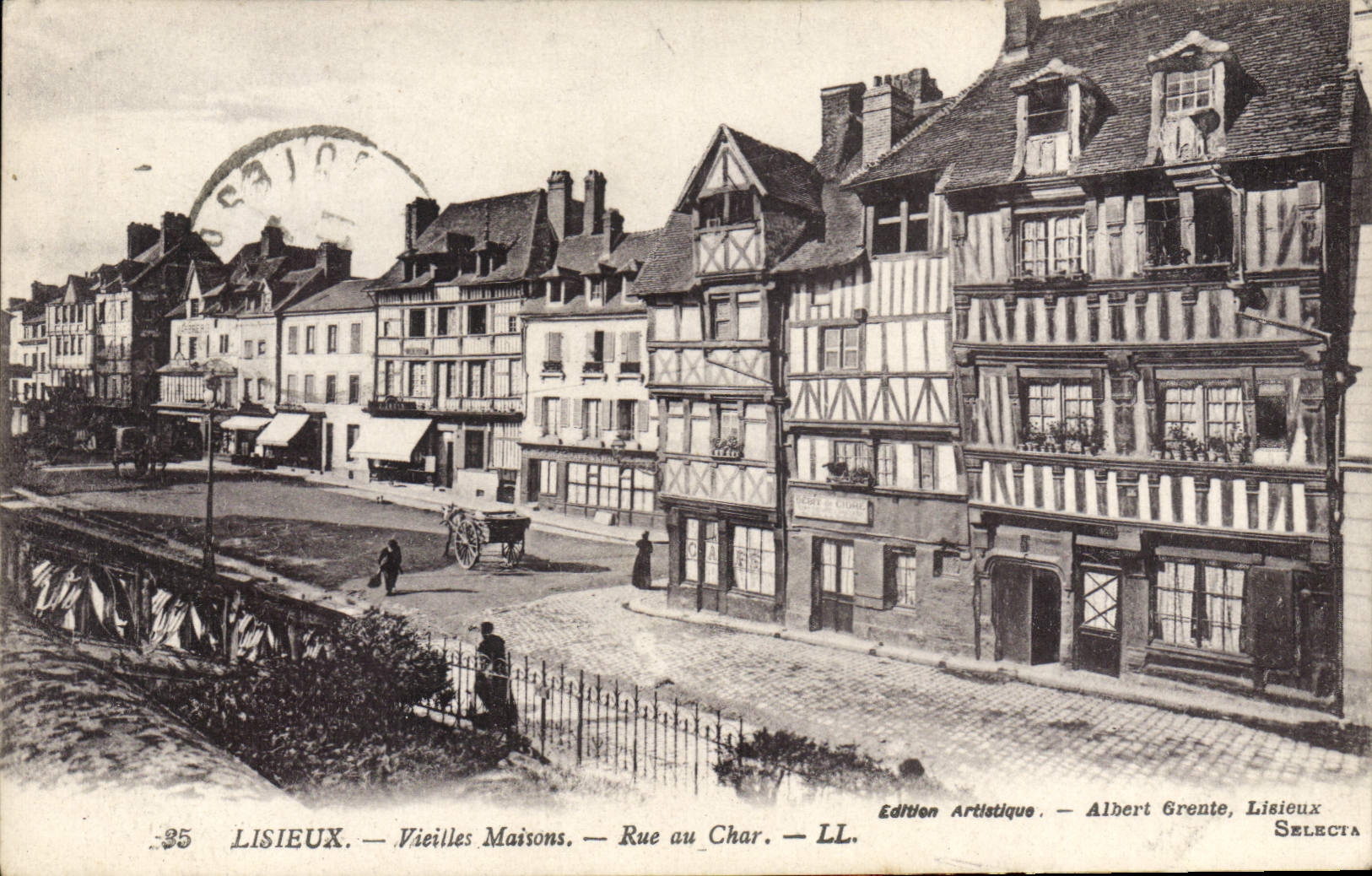 CPA Lisieux Vieilles Maisons Rue Au Char