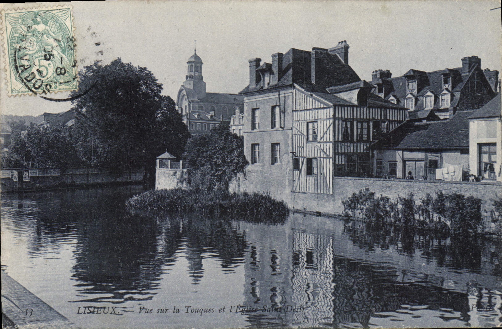 CPA Lisieux Vue Sur La Touques Et l'église