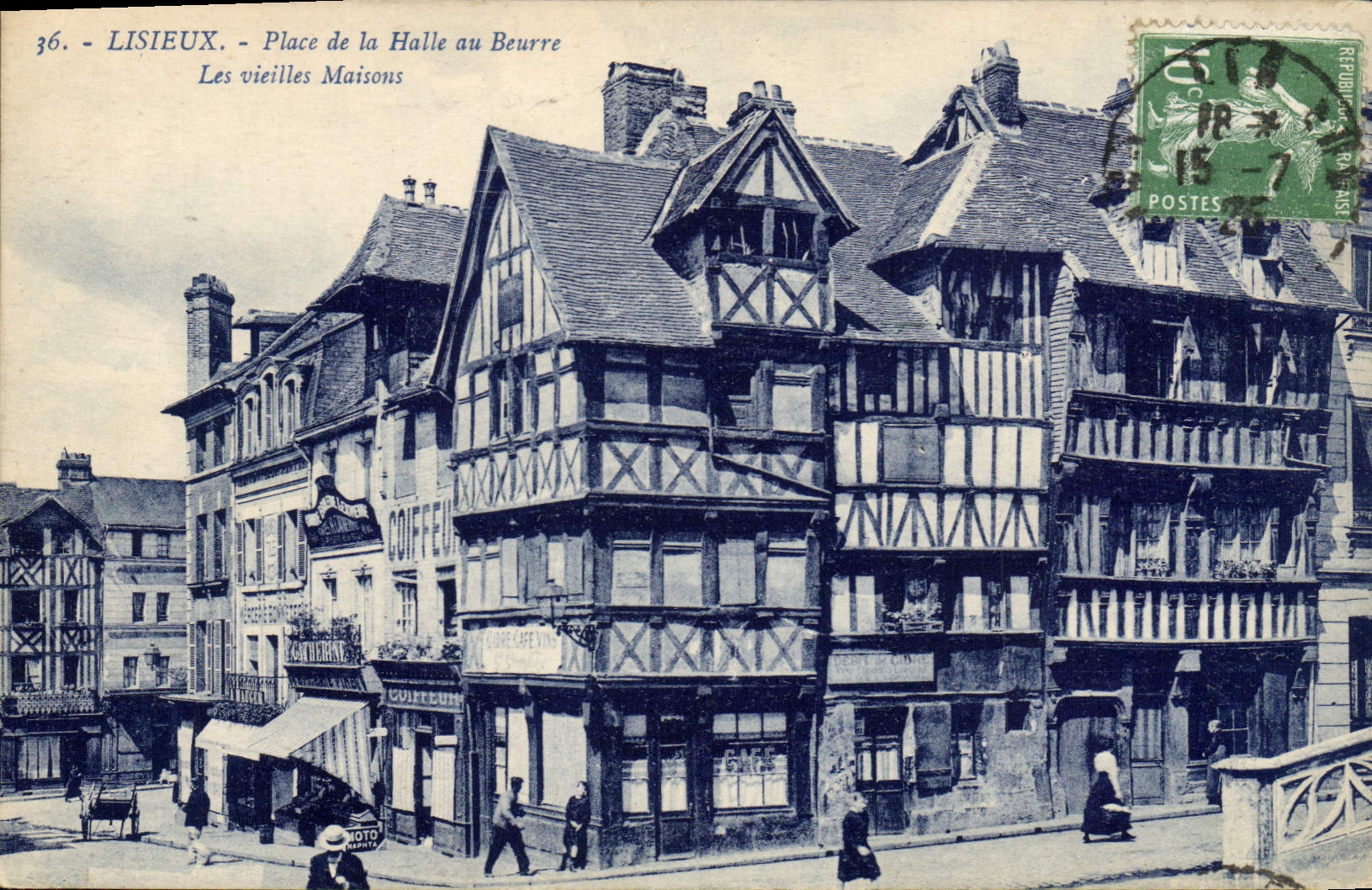 CPA Lisieux Place De La Halle Au Beurre