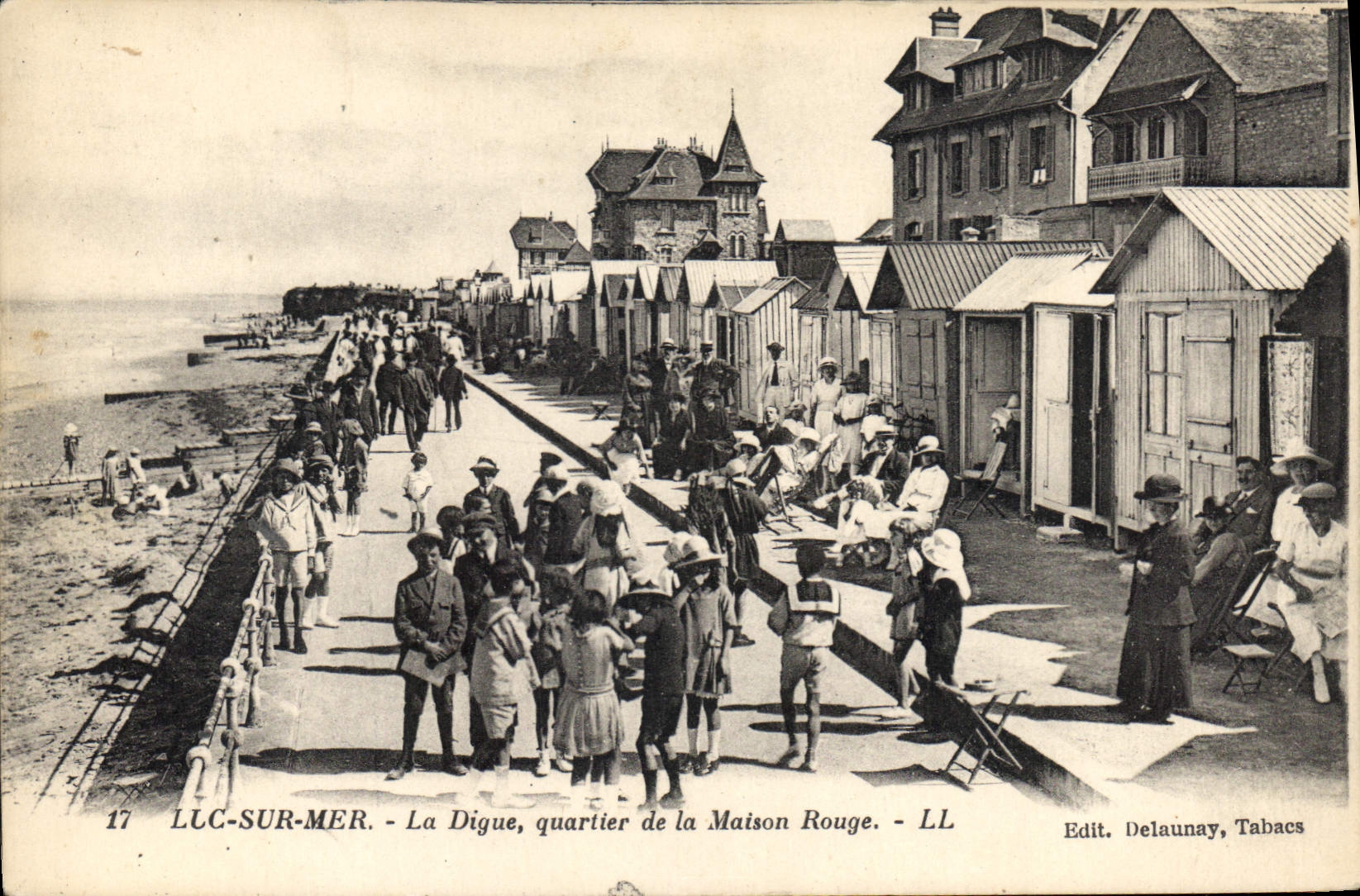CPA Luc Sur Mer La Digue Quartier De La Maison Rouge