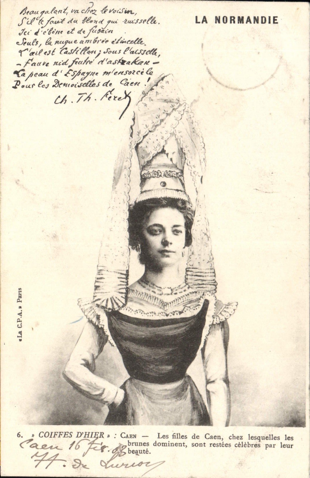 CPA La Normandie Coiffes D'Hier Caen Les Filles les brunes dominent